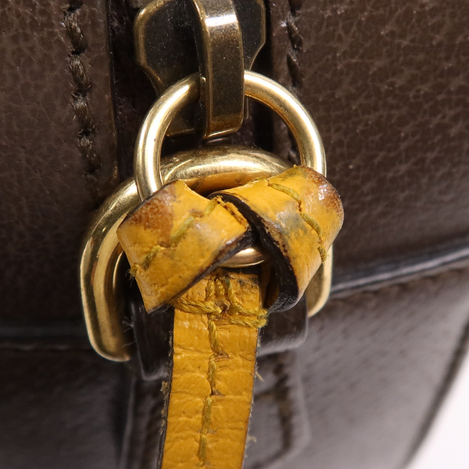 GUCCI 塗層帆布Supreme Messenger金扣肩背袋