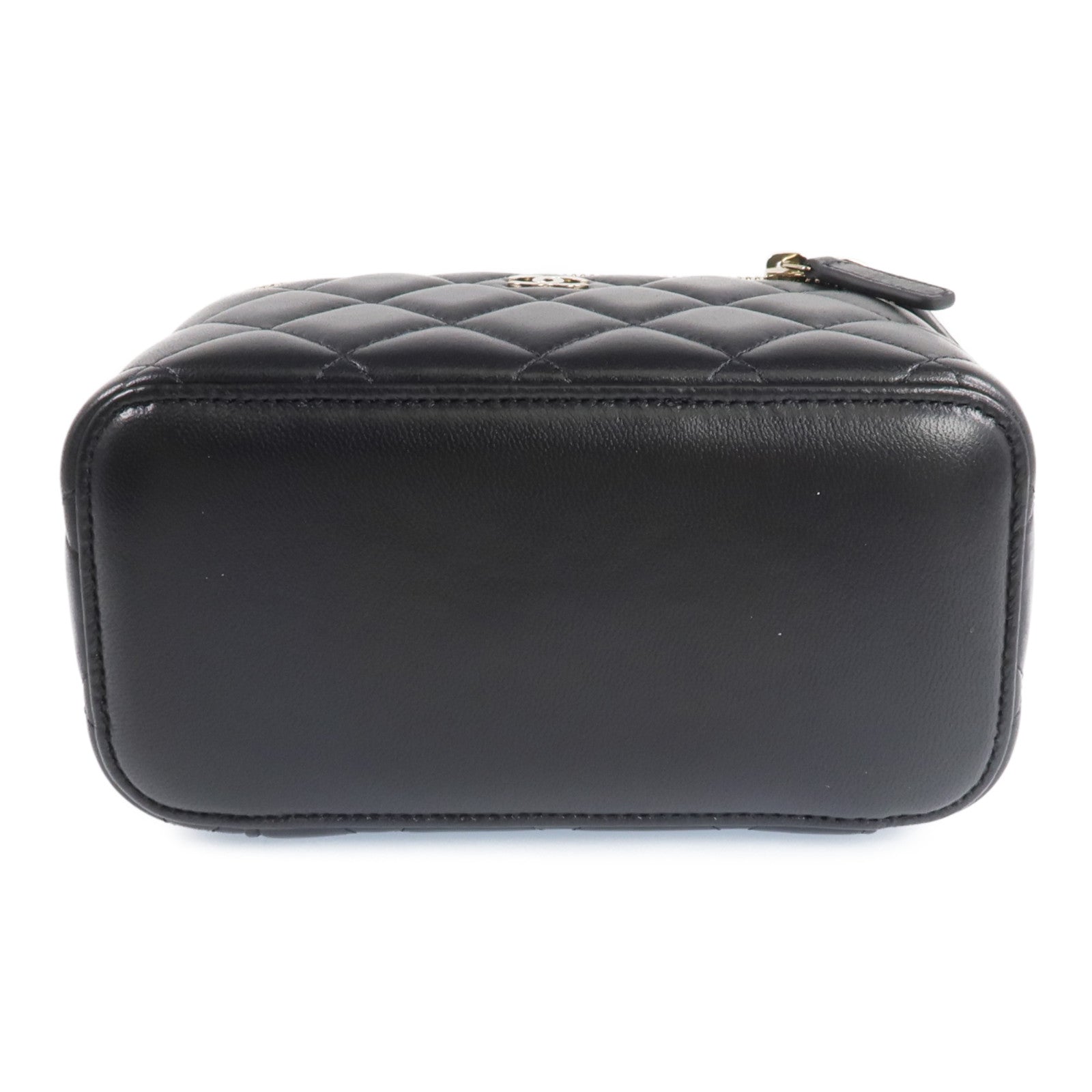 CHANEL 羊皮皮革Vanity Case金扣鏈帶肩背袋