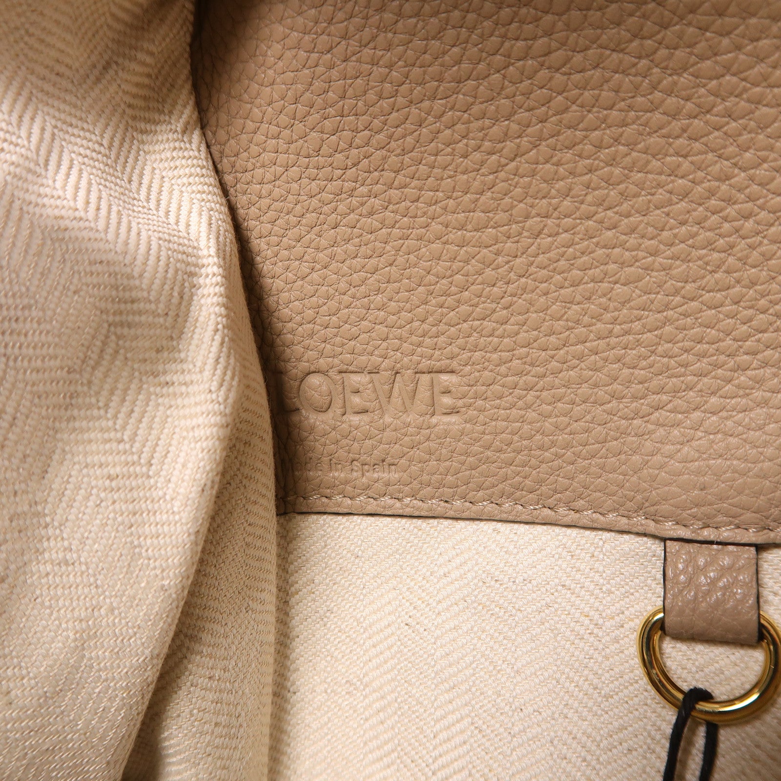 LOEWE 牛皮皮革Hammock金扣手挽肩背兩用袋