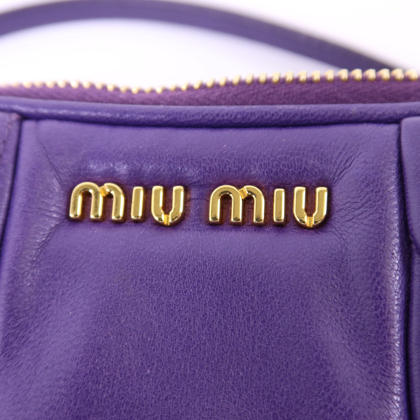 Miu Miu 羊皮皮革Handbag金扣手挽袋