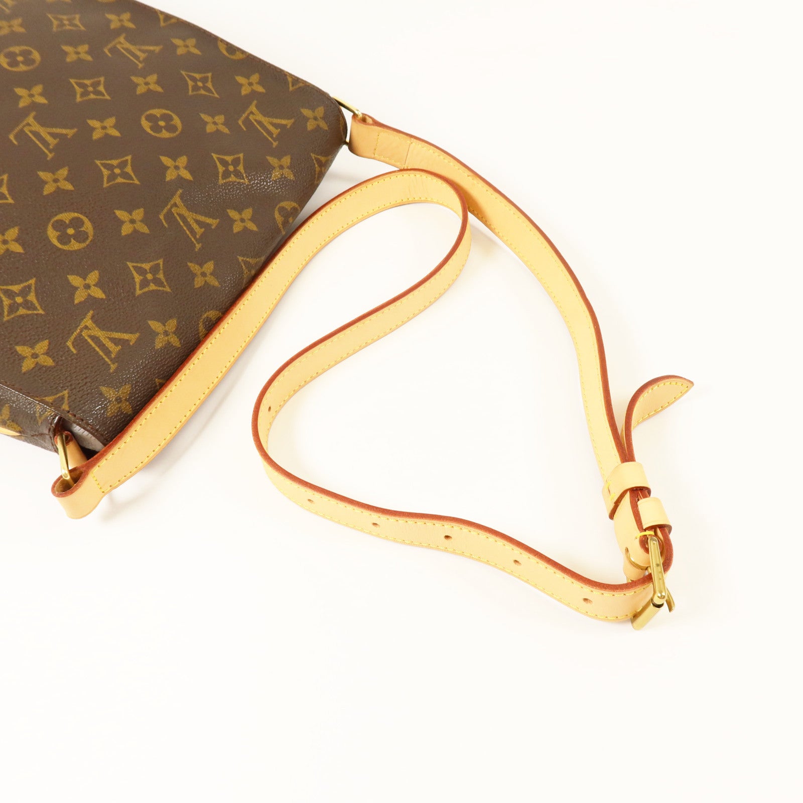 LOUIS VUITTON Monogram Musette金扣肩背袋