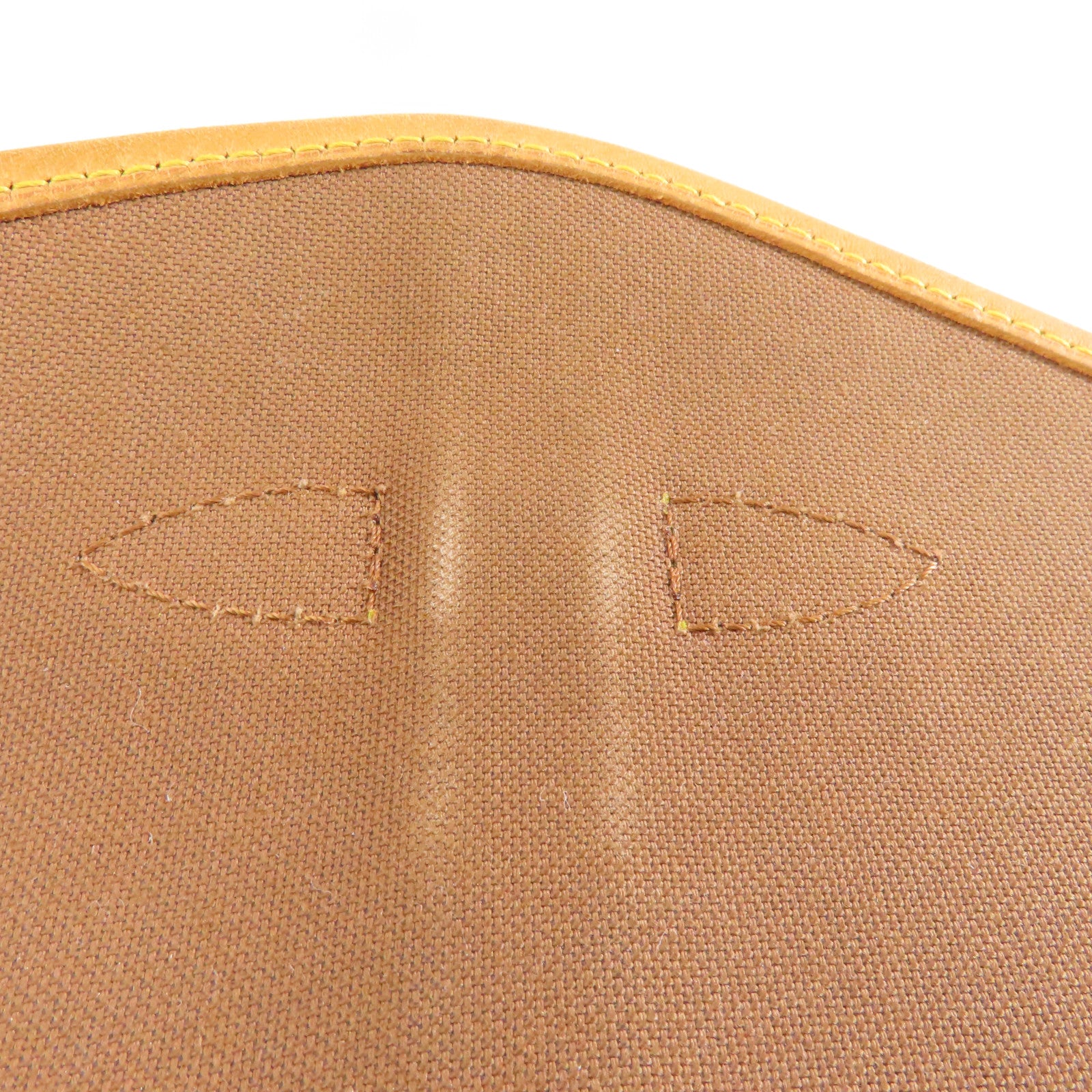 LOUIS VUITTON Monogram Saumur 30金扣肩背袋棕色