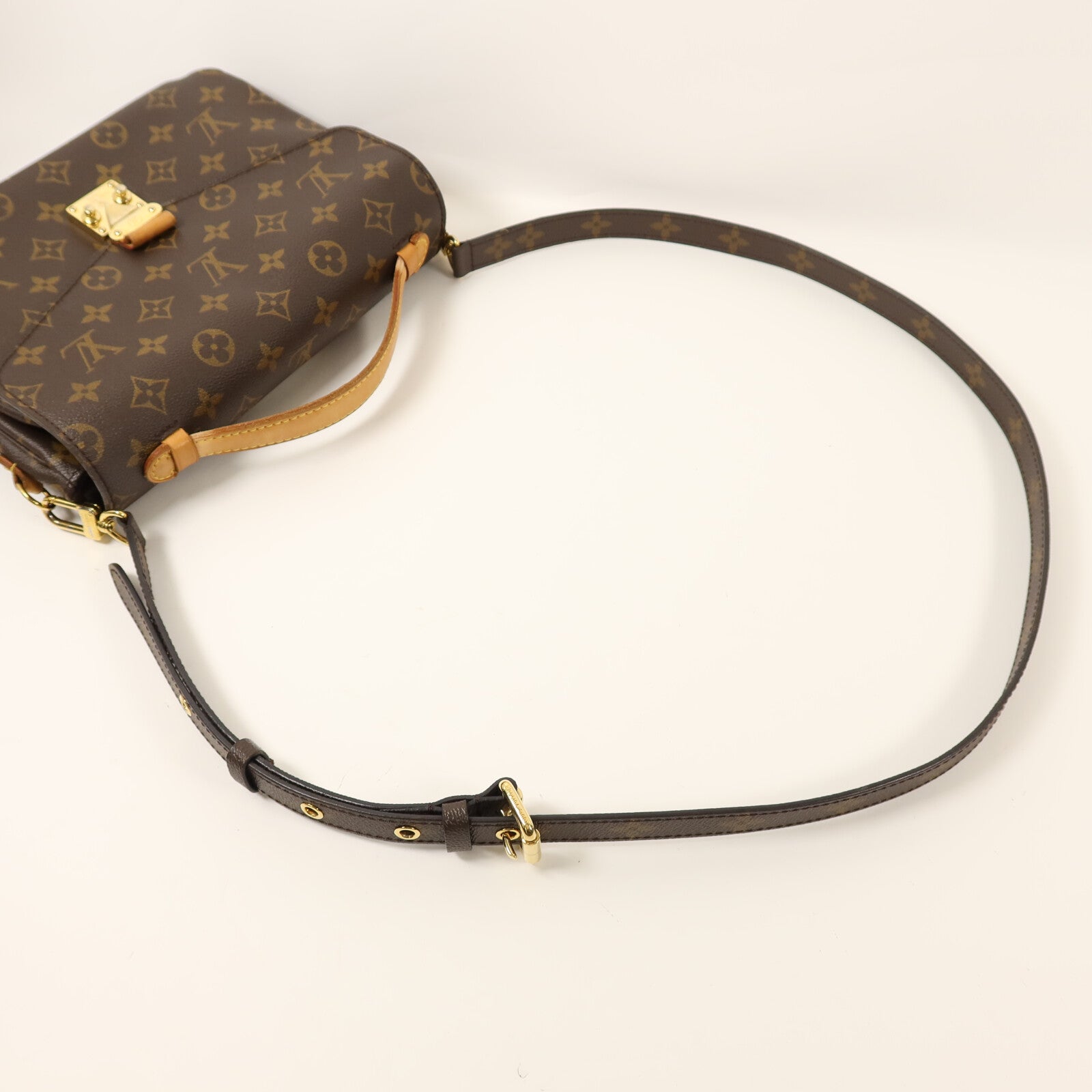 LOUIS VUITTON Monogram Pochette Metis MM金扣手挽肩背兩用袋