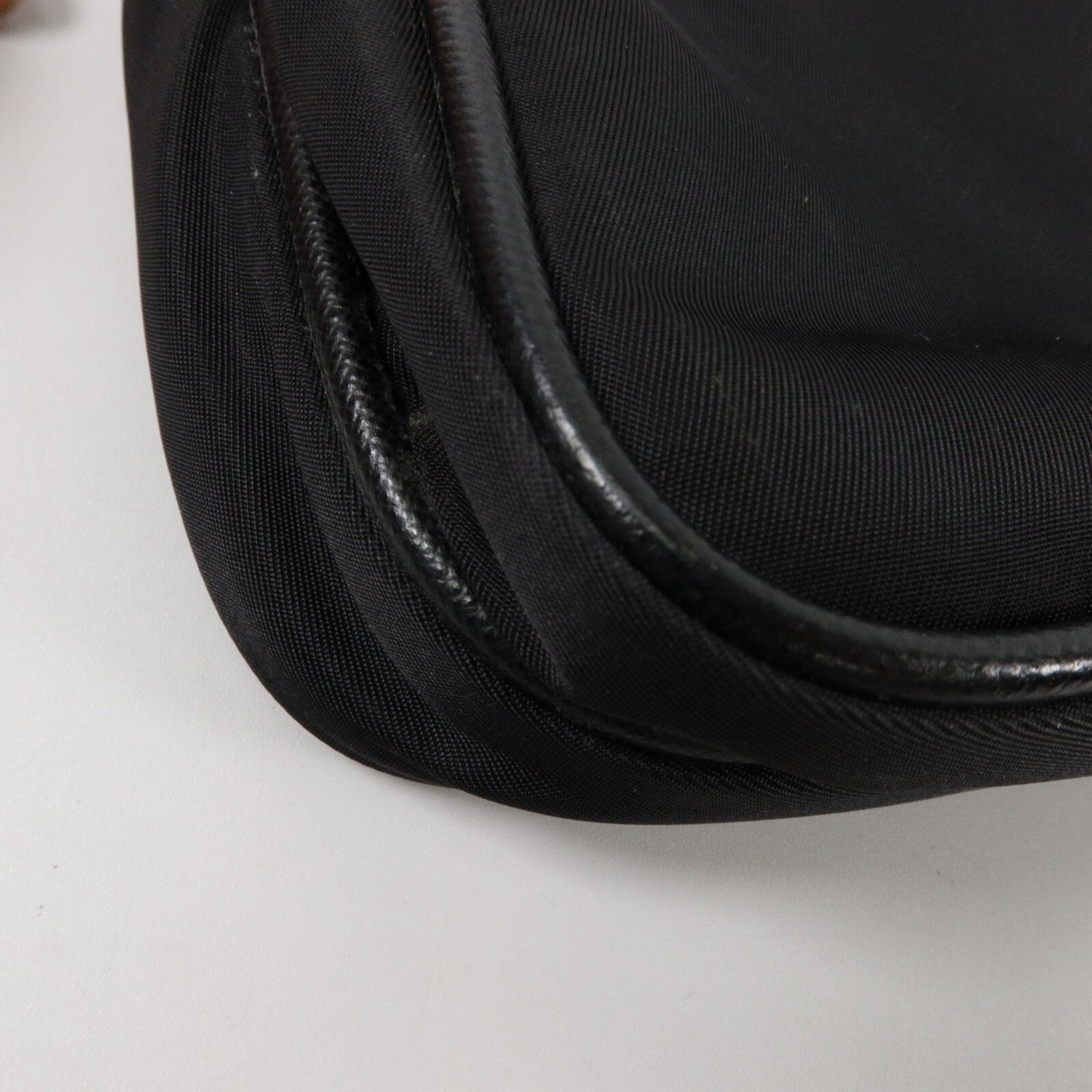 PRADA 尼龍Shoulder Bag肩背袋