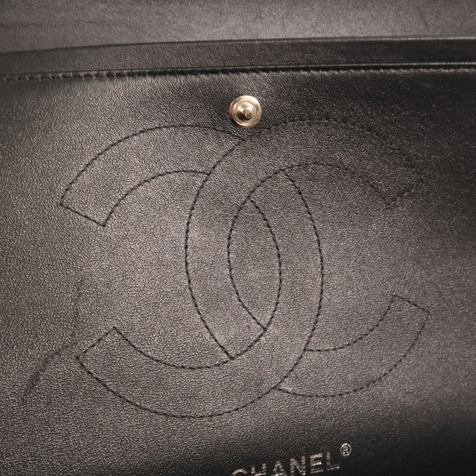 CHANEL 漆皮皮革Large Classic銀扣鏈帶肩背袋