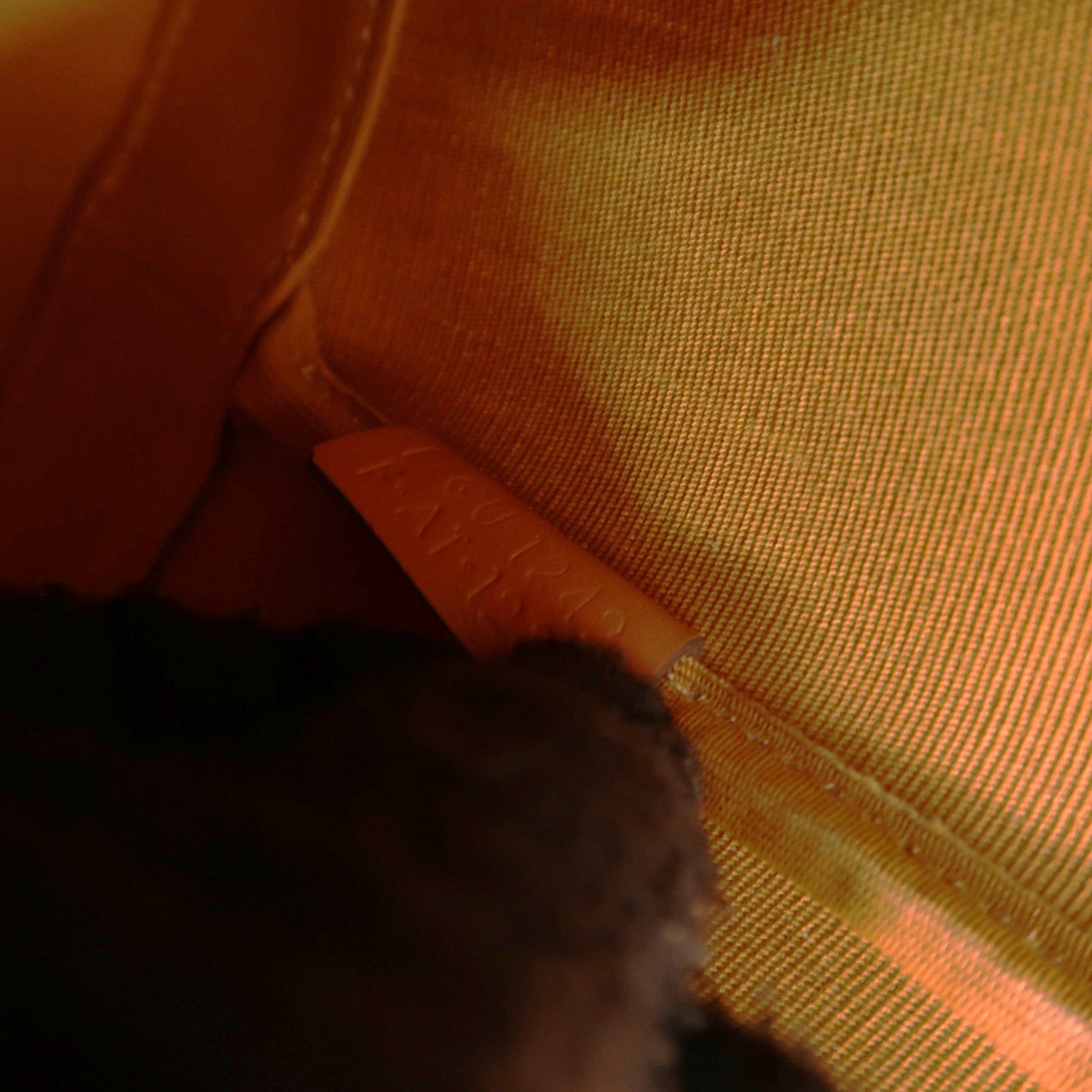 CELINE 塗層帆布Triormphe Bucket金扣肩背袋