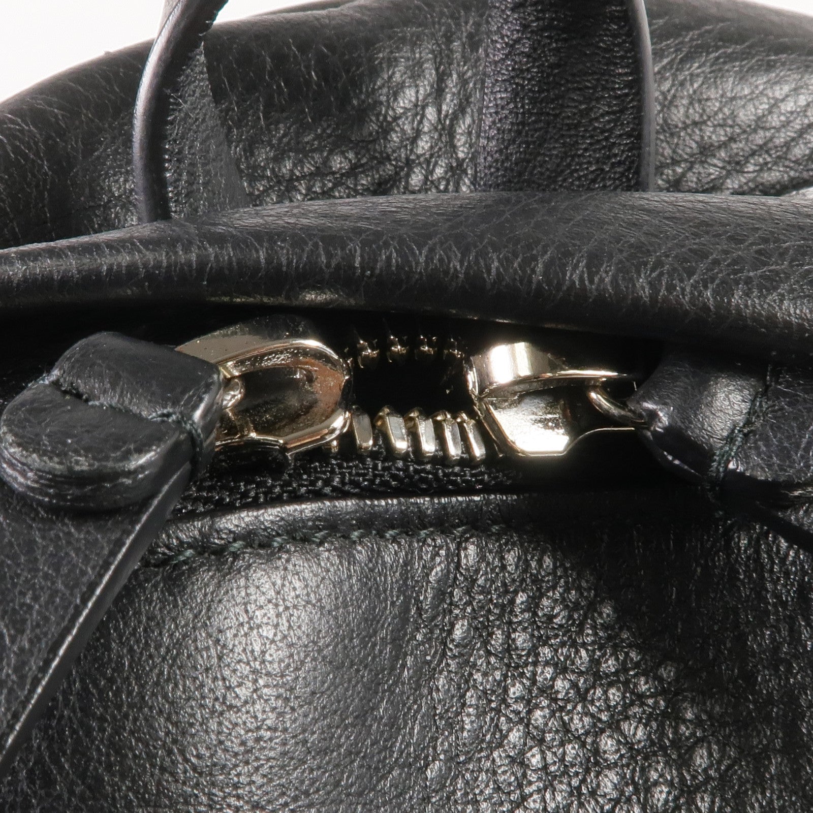 BALENCIAGA 牛皮皮革Everyday Backpack銀扣背包