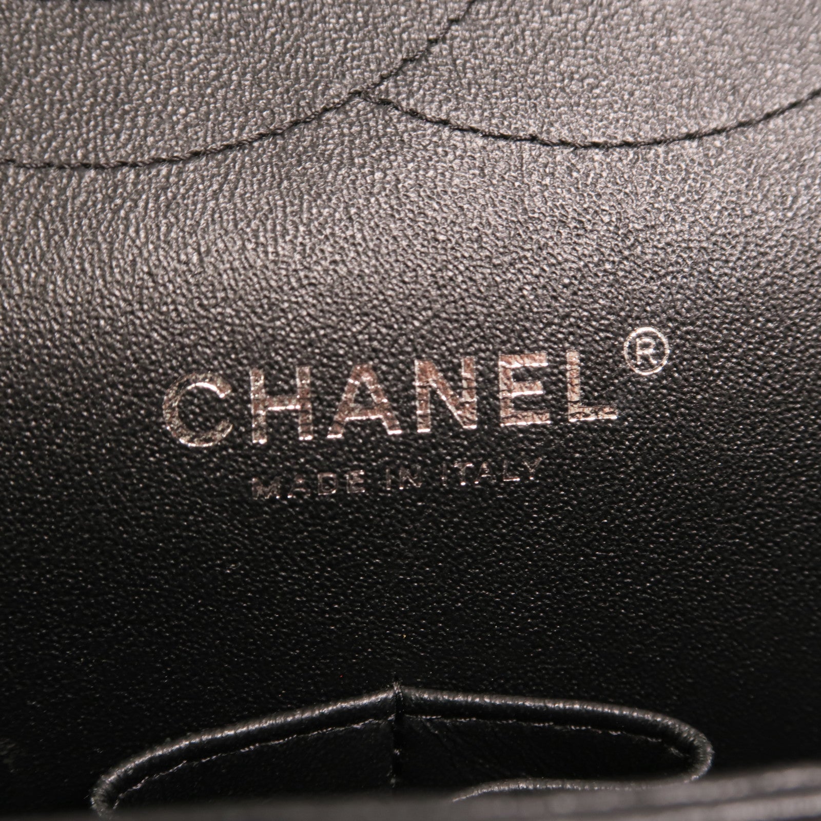 CHANEL 漆皮皮革Large Classic銀扣鏈帶肩背袋