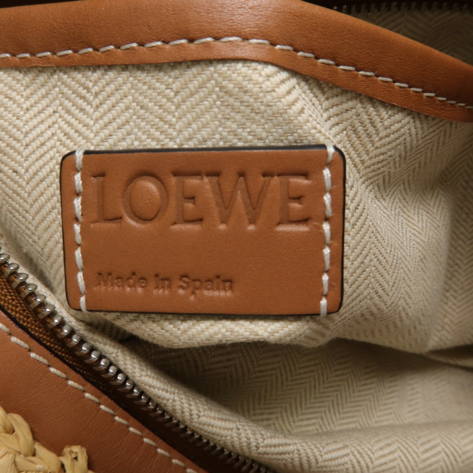LOEWE Raffia/牛皮皮革Slit Pochette Bag肩背袋