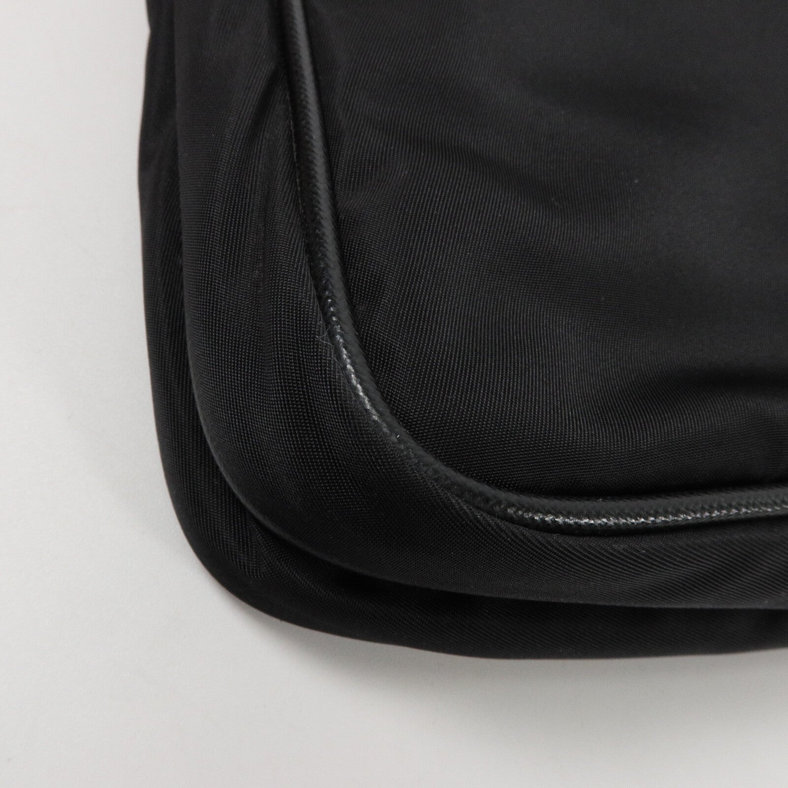 PRADA 尼龍Shoulder Bag肩背袋