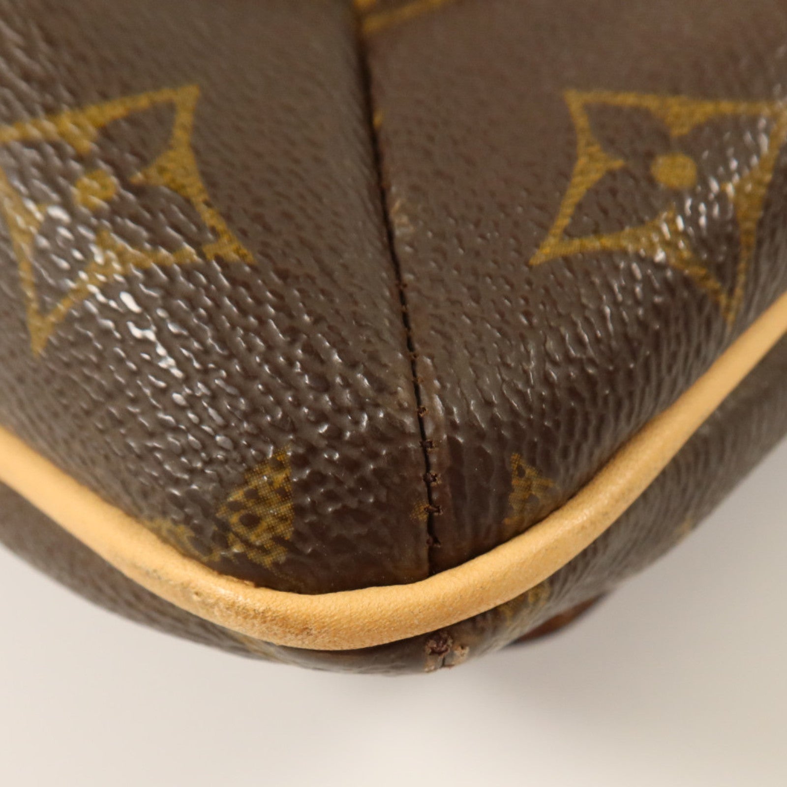 LOUIS VUITTON Monogram Musette金扣肩背袋