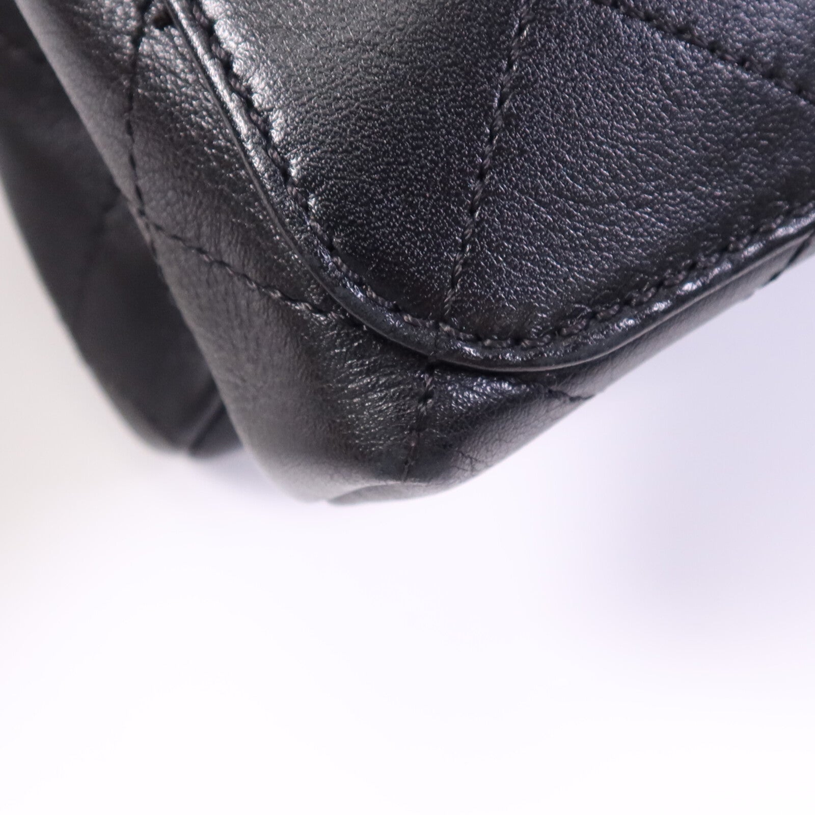 CHANEL 羊皮皮革Chain Shoulder Bag金扣鏈帶肩背袋