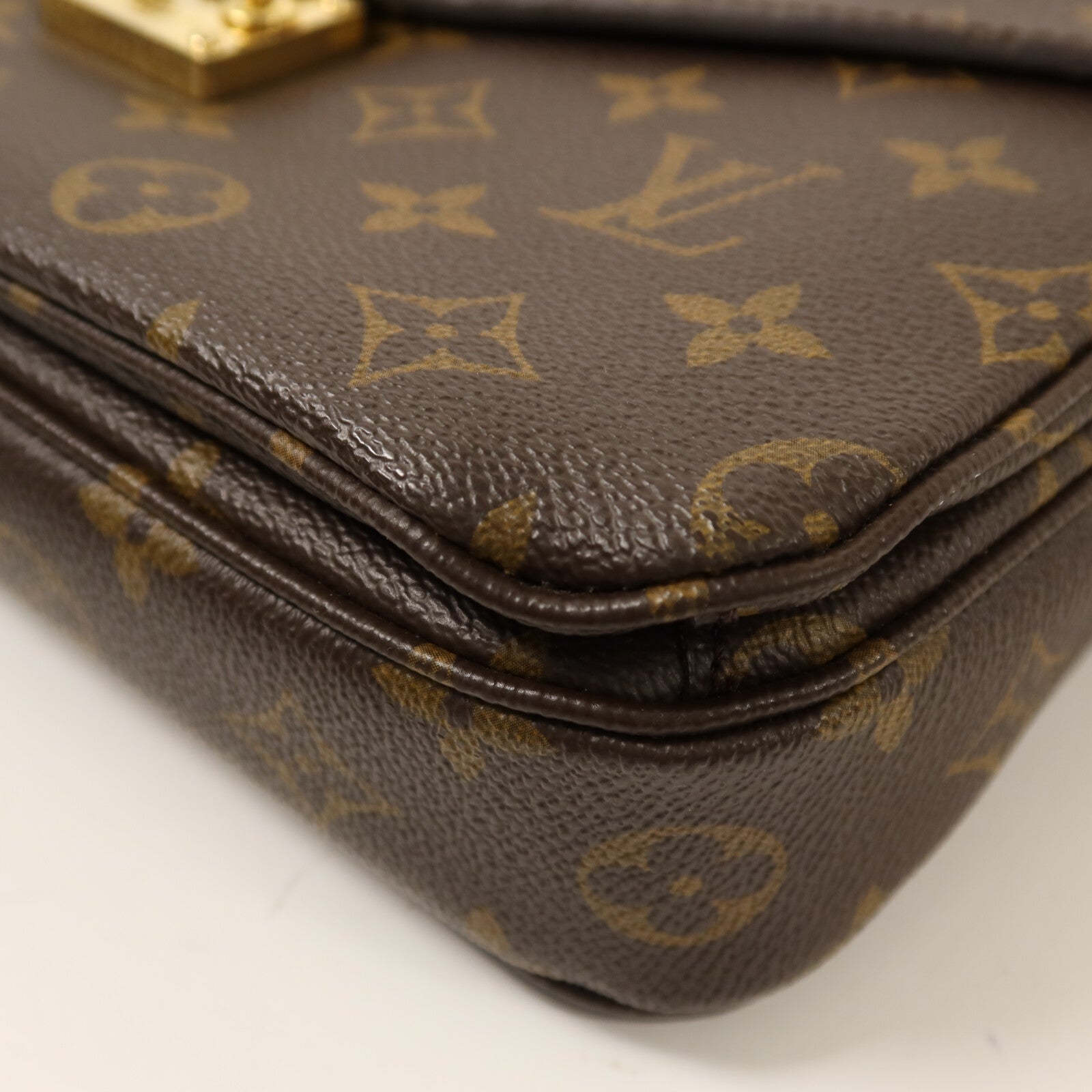 LOUIS VUITTON Monogram Pochette Metis MM金扣手挽肩背兩用袋