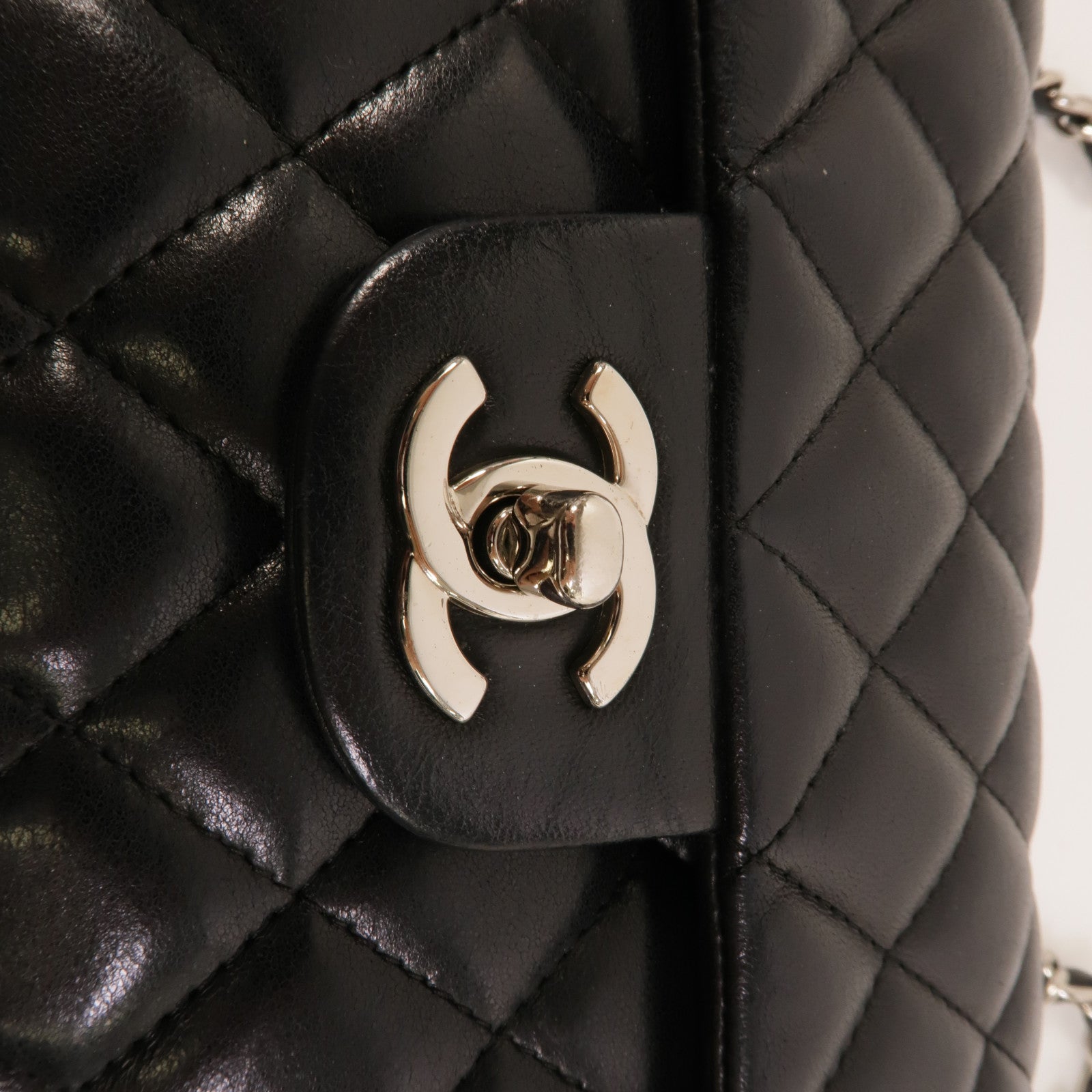 CHANEL 羊皮皮革Classic East West Baguette Bag肩背袋
