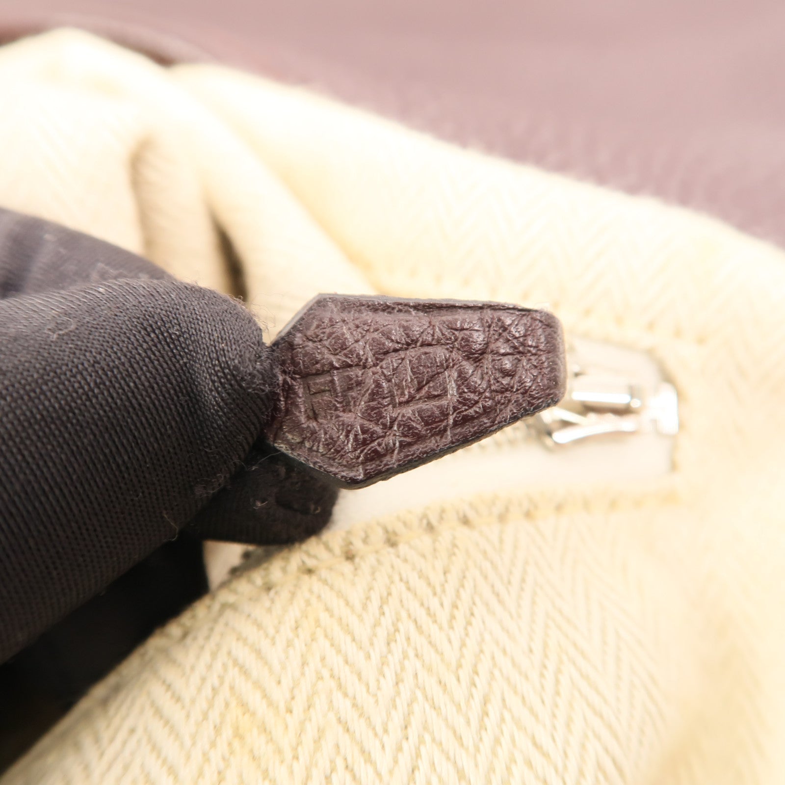 HERMES Clemence皮革Massai Cut 40肩背袋Havanne
