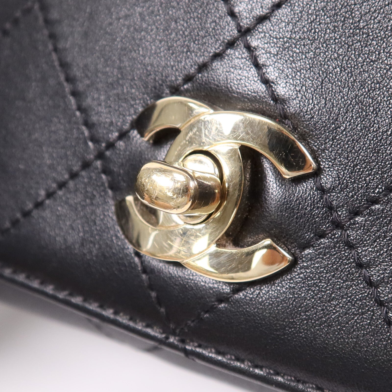 CHANEL 羊皮皮革Chain Shoulder Bag金扣鏈帶肩背袋