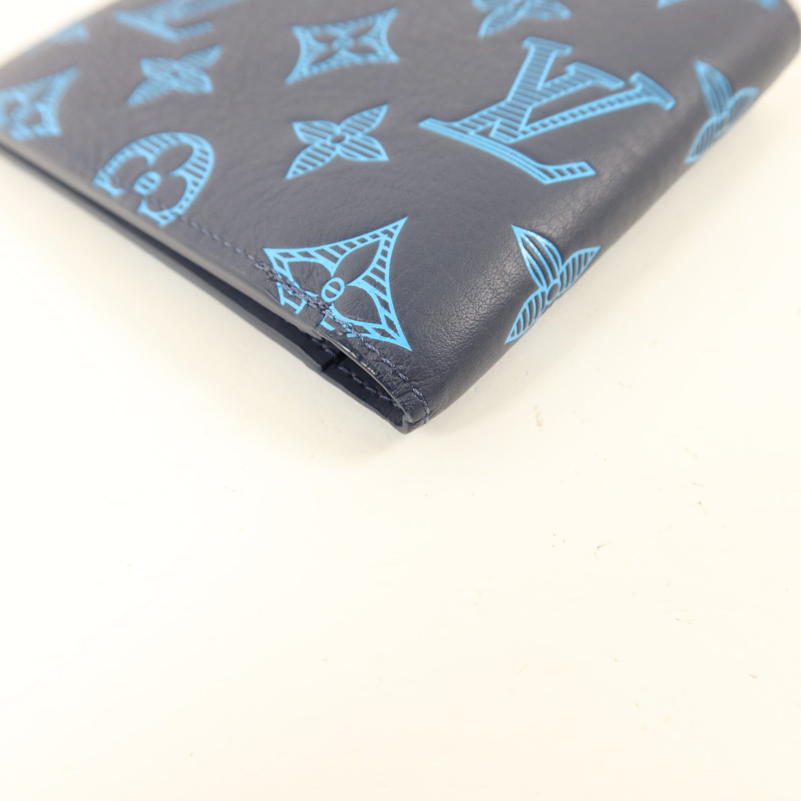 LOUIS VUITTON Monogram Shadow Multiple Bifold Wallet錢包
