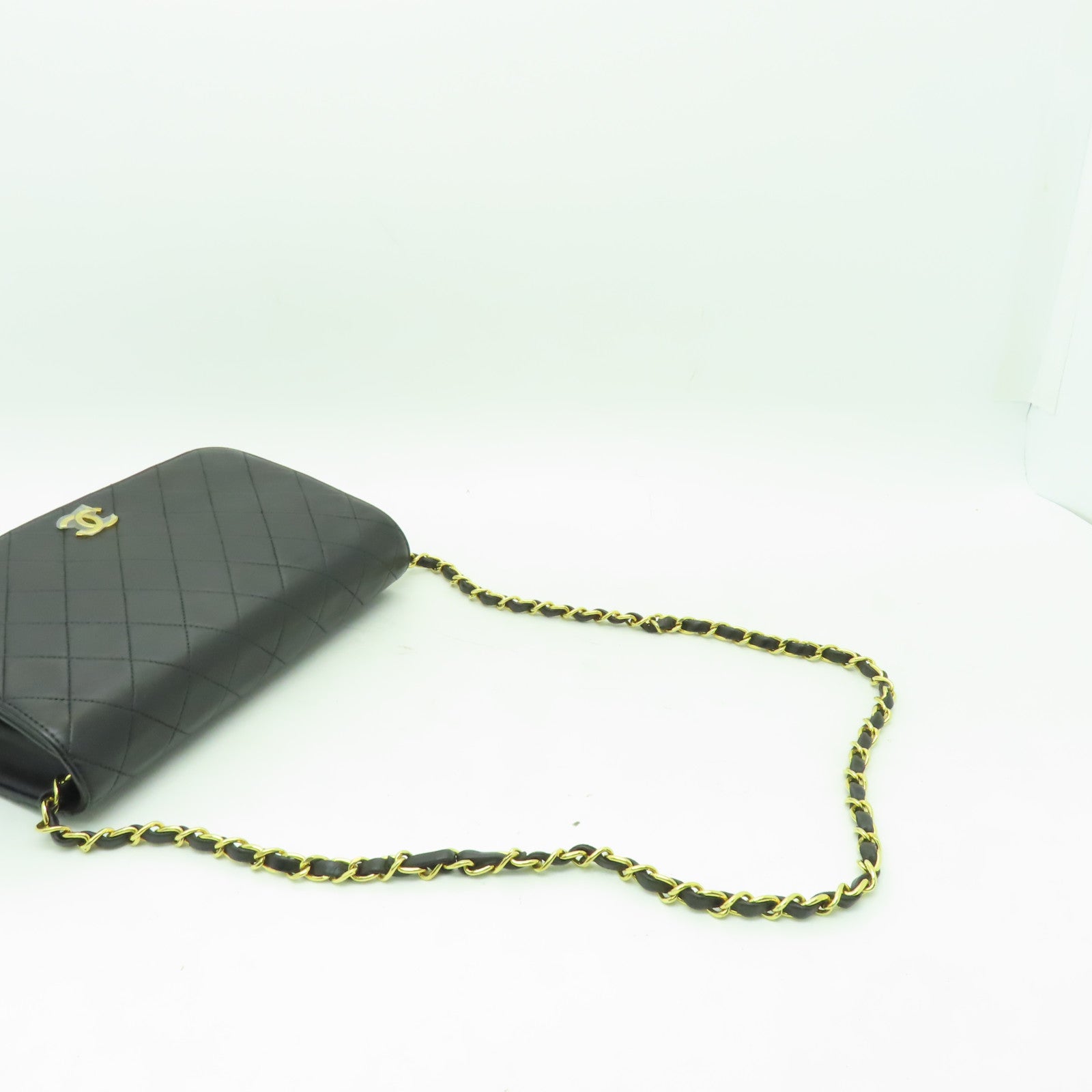 CHANEL 【清倉大減價】菱格Materasse Chain Shoulder金扣肩背袋黑色