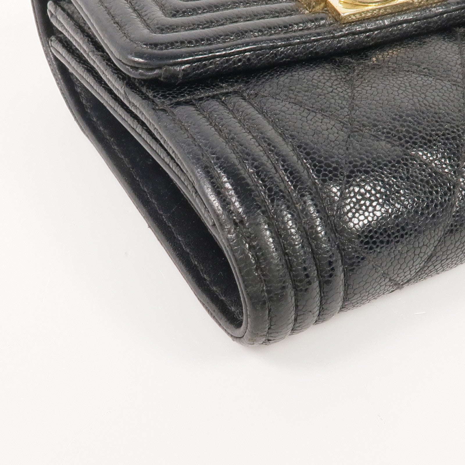 CHANEL 牛皮皮革Boy Trifold Wallet金扣錢包