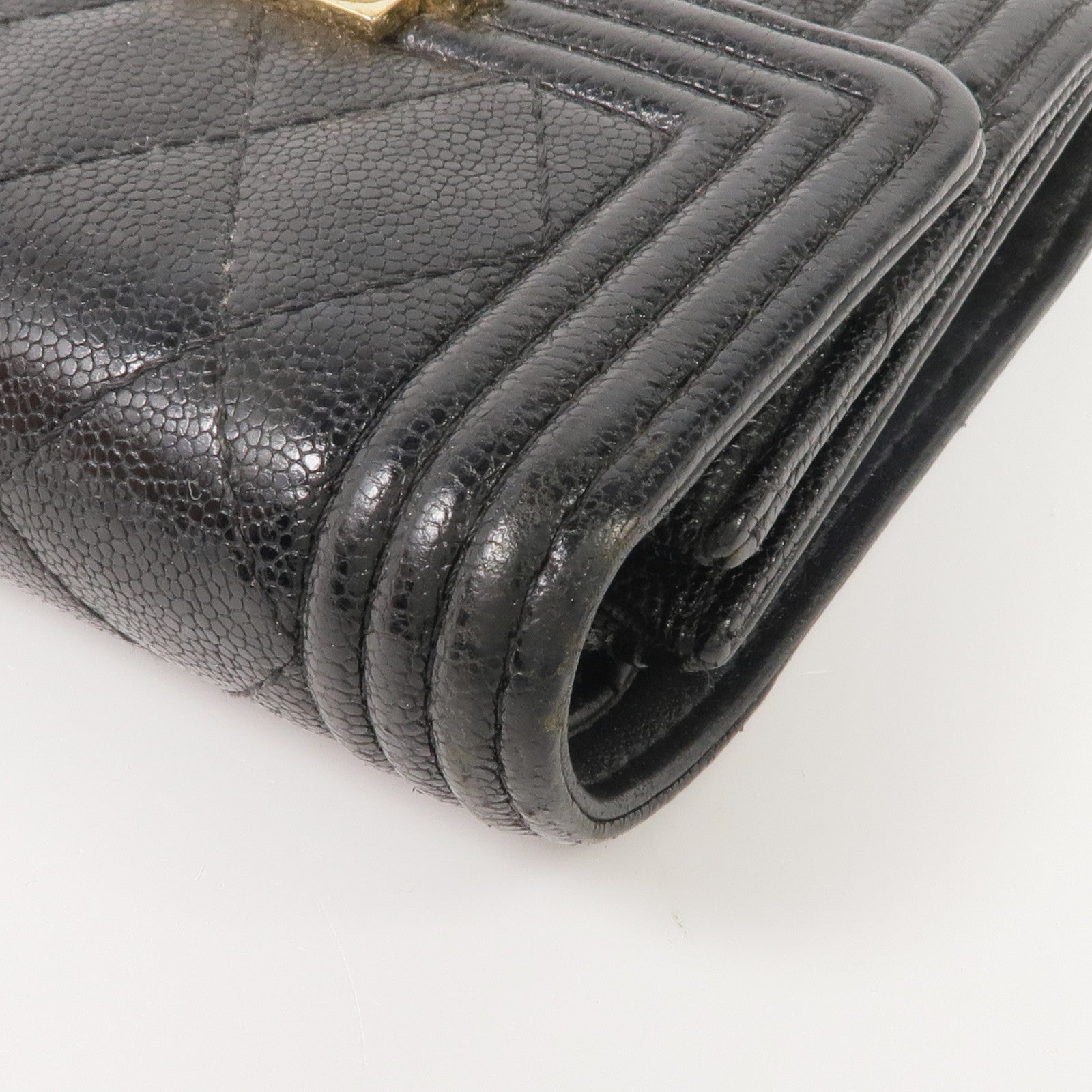 CHANEL 牛皮皮革Boy Trifold Wallet金扣錢包