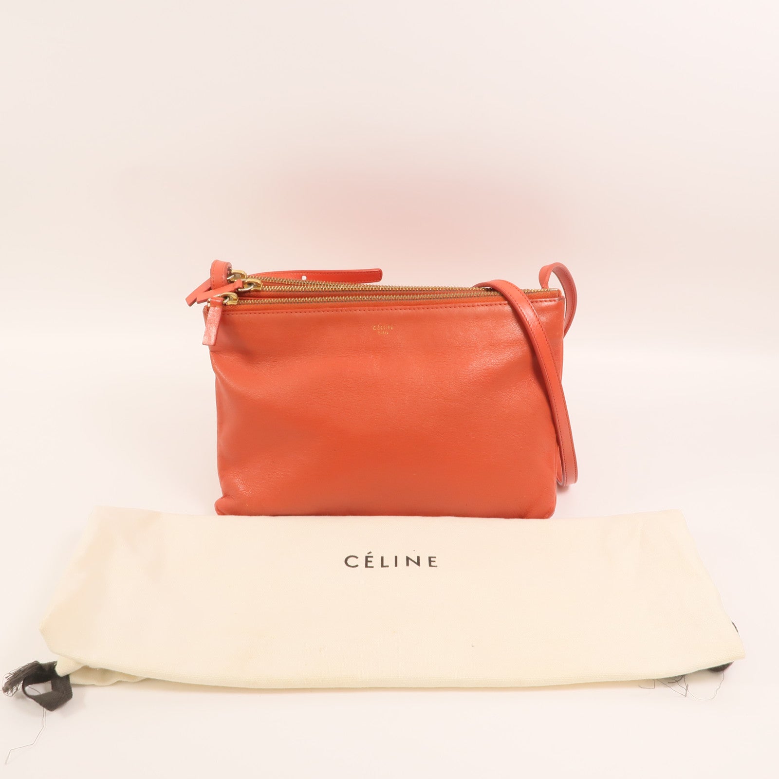 CELINE 羊皮皮革Trio Large金扣肩背袋