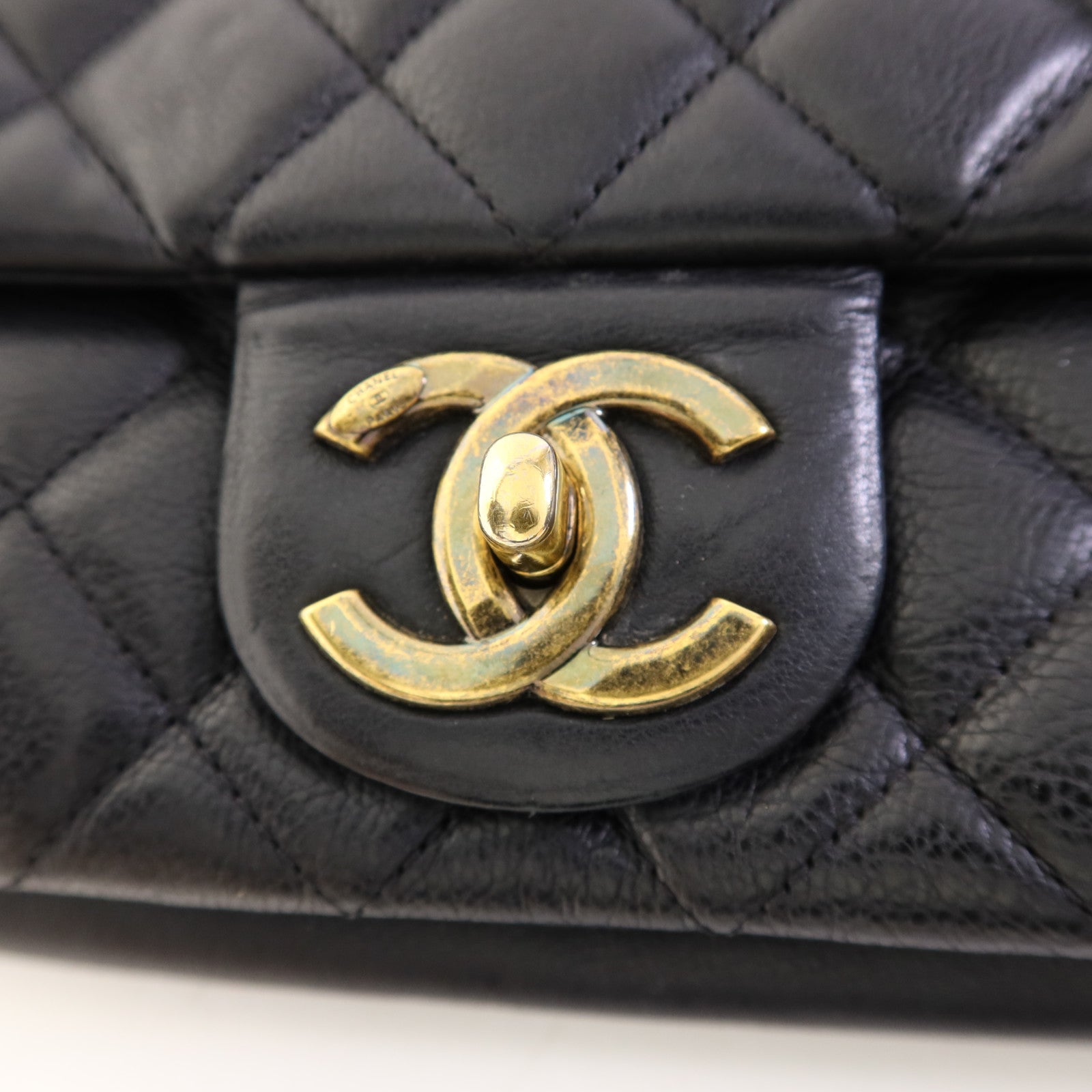 CHANEL 牛皮皮革Chain Shoulder Bag金扣鏈帶肩背袋
