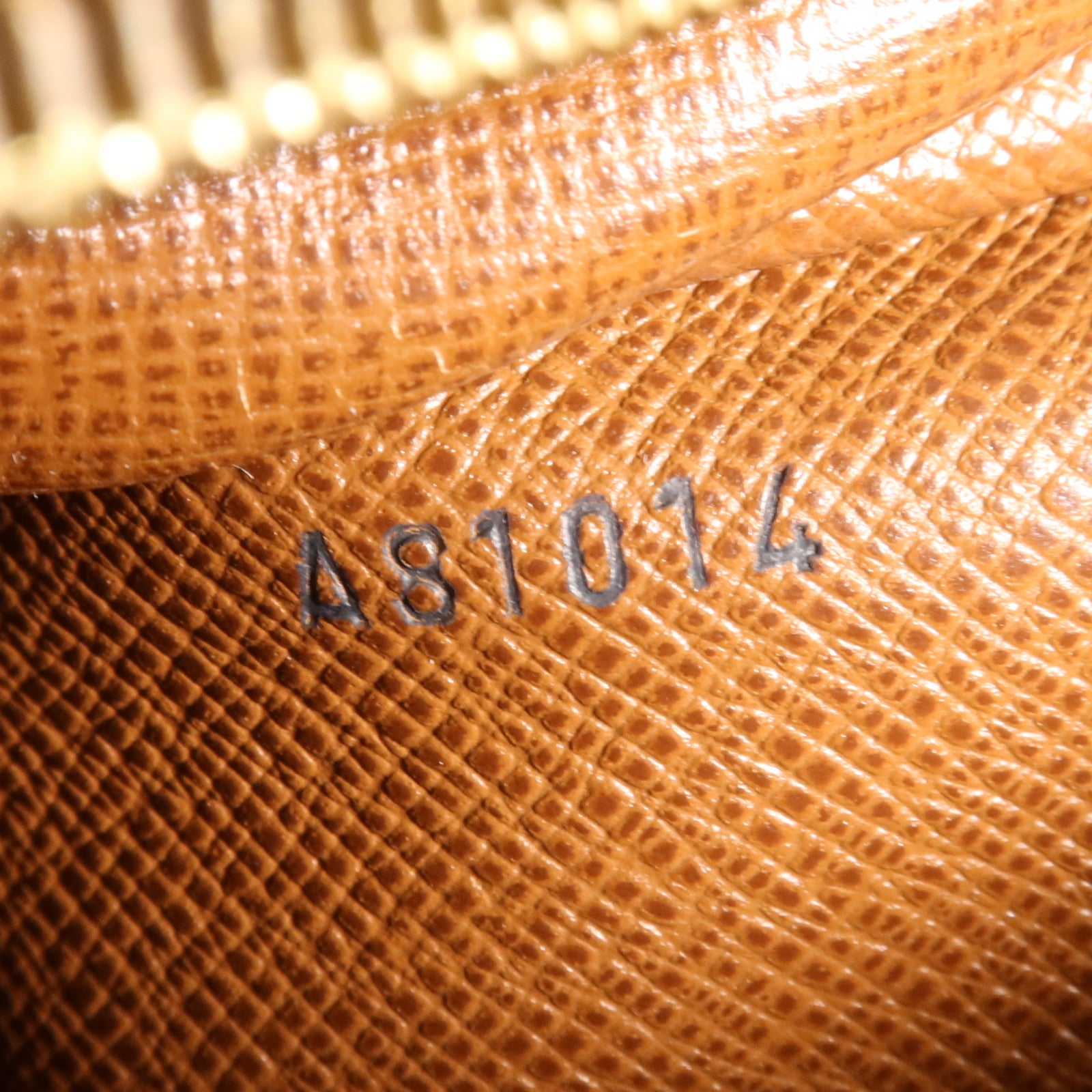 LOUIS VUITTON Monogram Boulogne金扣肩背袋