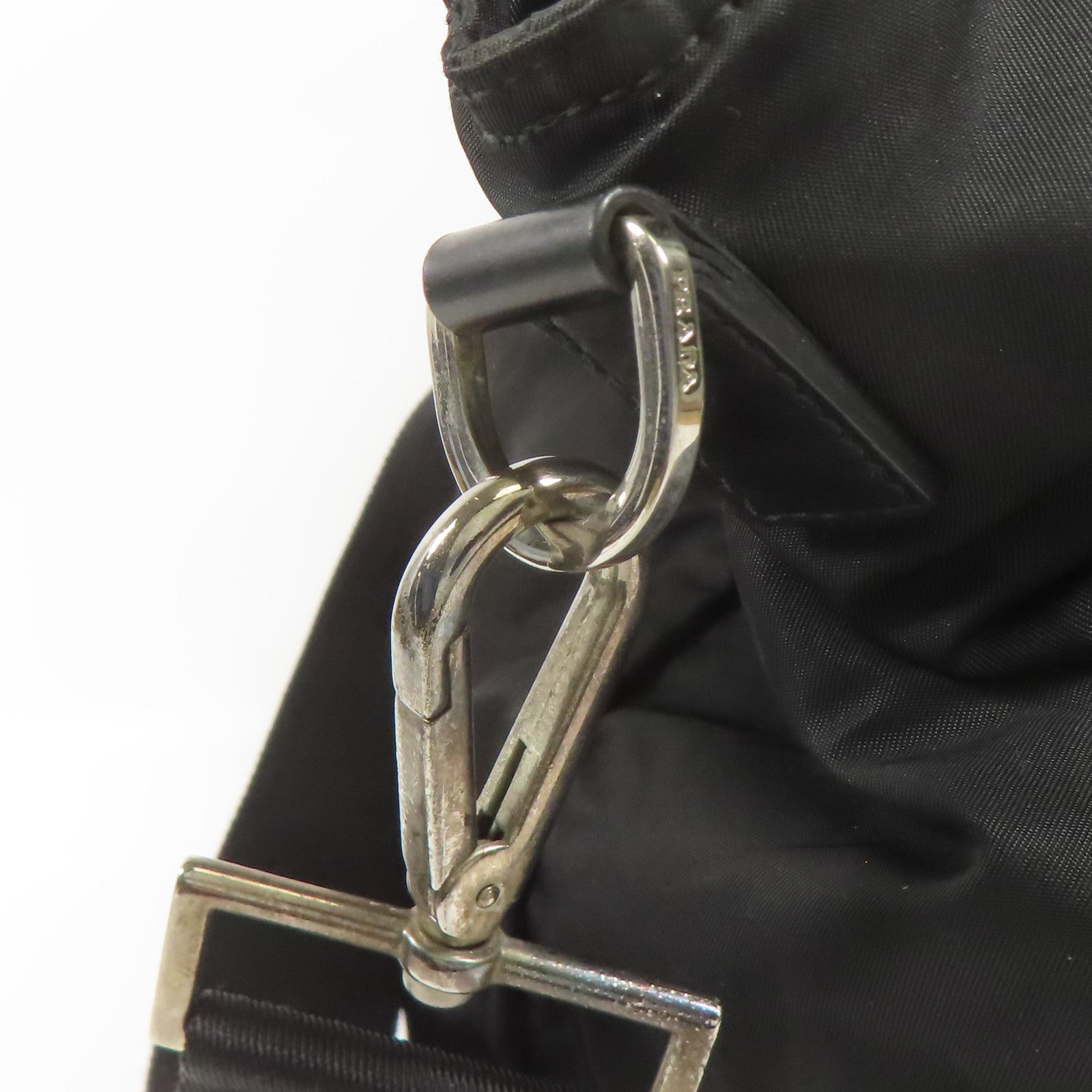 PRADA 尼龍Shoulder Bag銀扣肩背袋