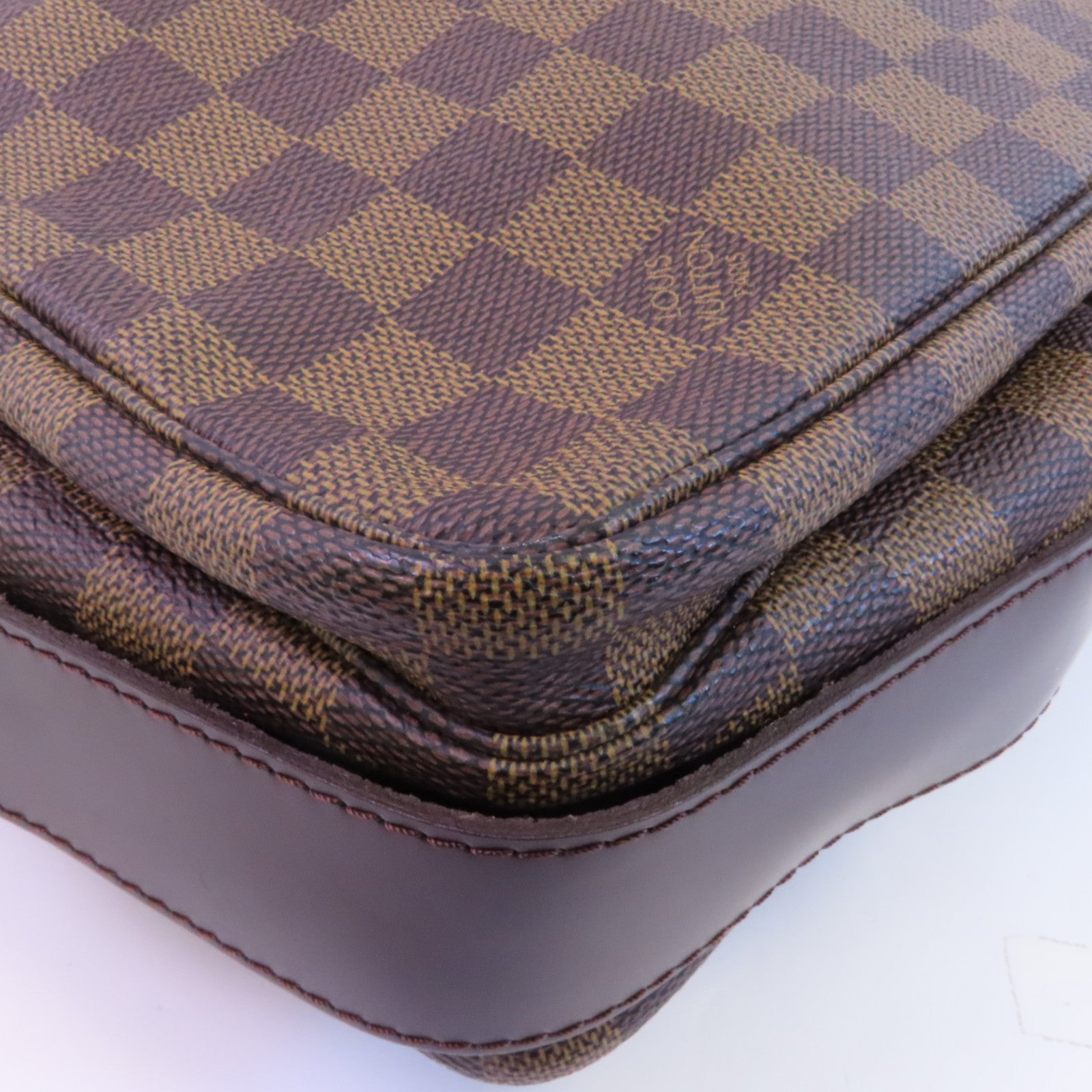 LOUIS VUITTON Damier Naviglio金扣肩背袋