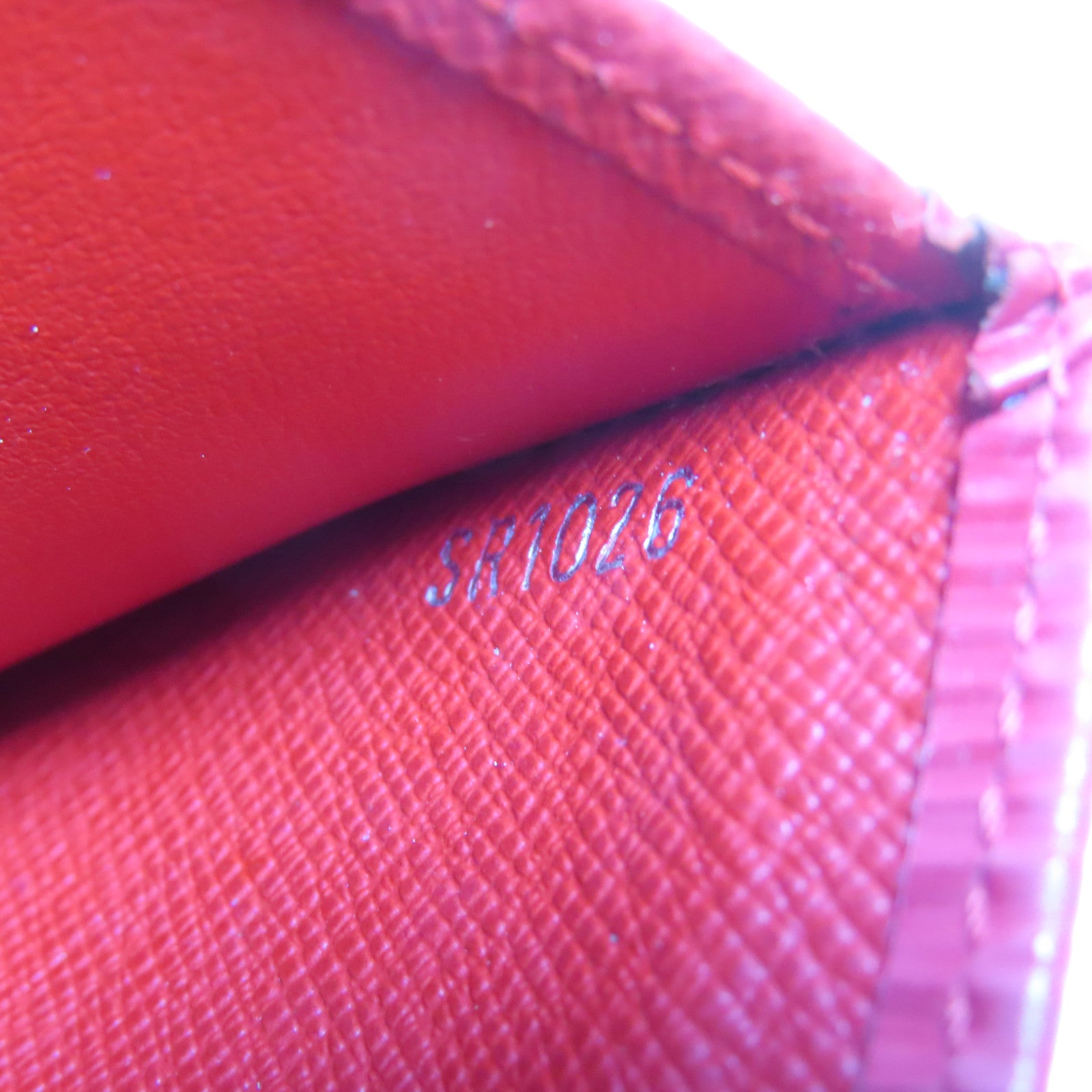LOUIS VUITTON 【激減優惠】皮革Wallet銀扣錢包紅色