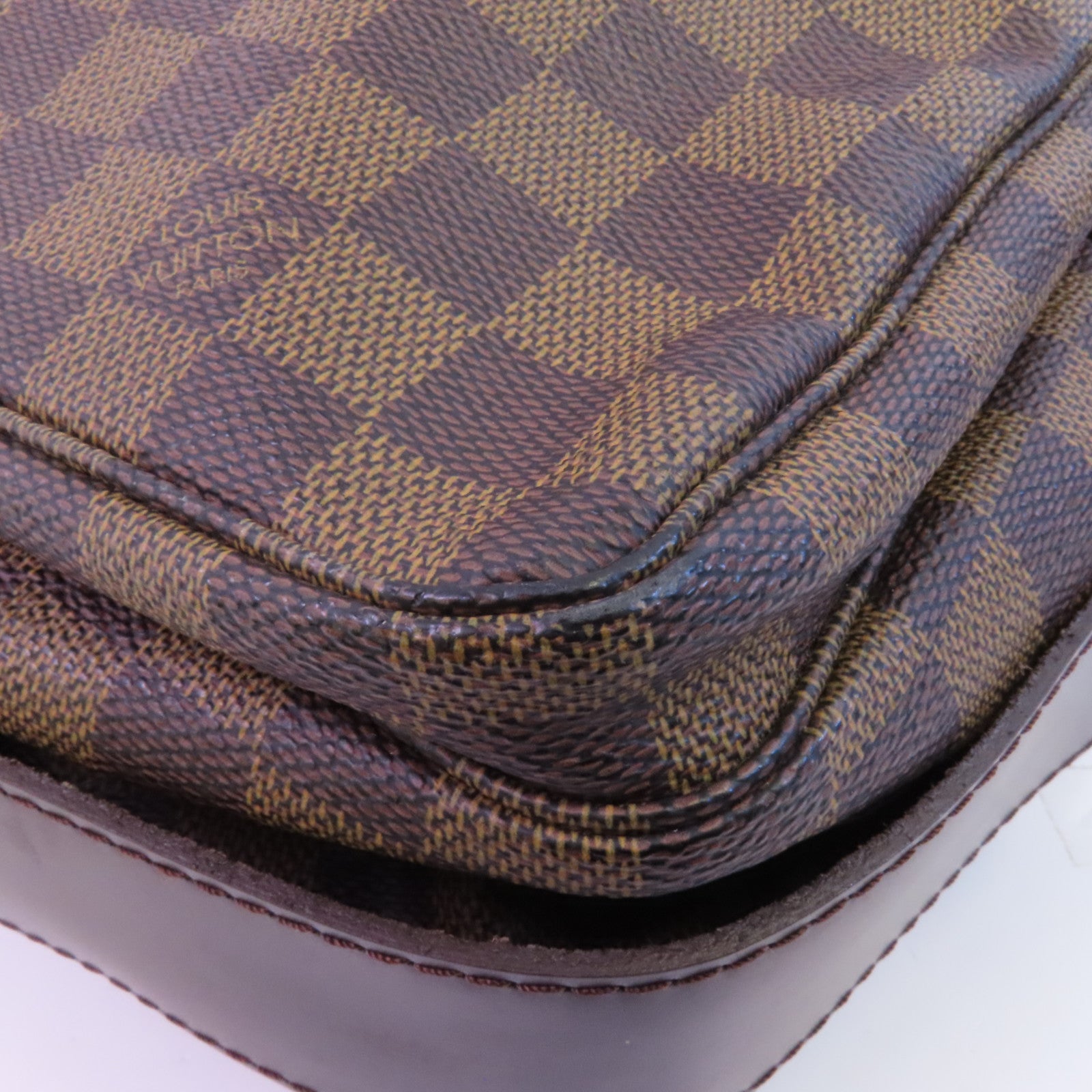LOUIS VUITTON Damier Naviglio金扣肩背袋
