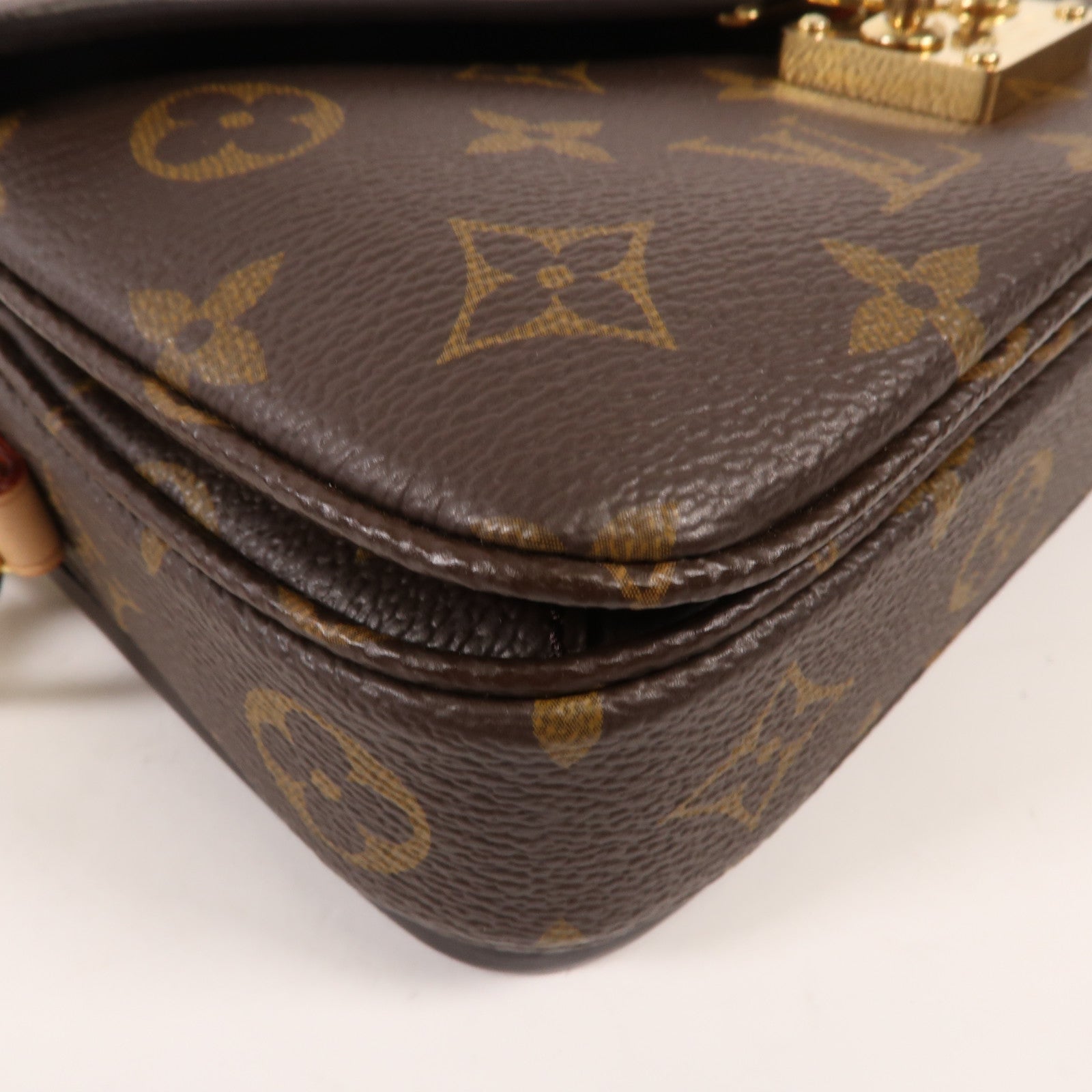 LOUIS VUITTON Monogram Pochette Metis East West金扣手挽肩背兩用袋