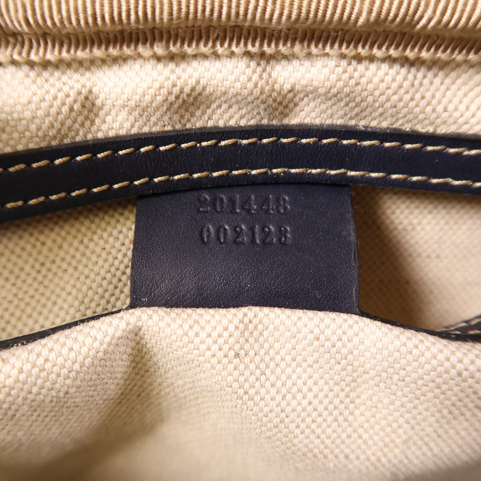 GUCCI 塗層帆布Shoulder Bag銀扣肩背袋