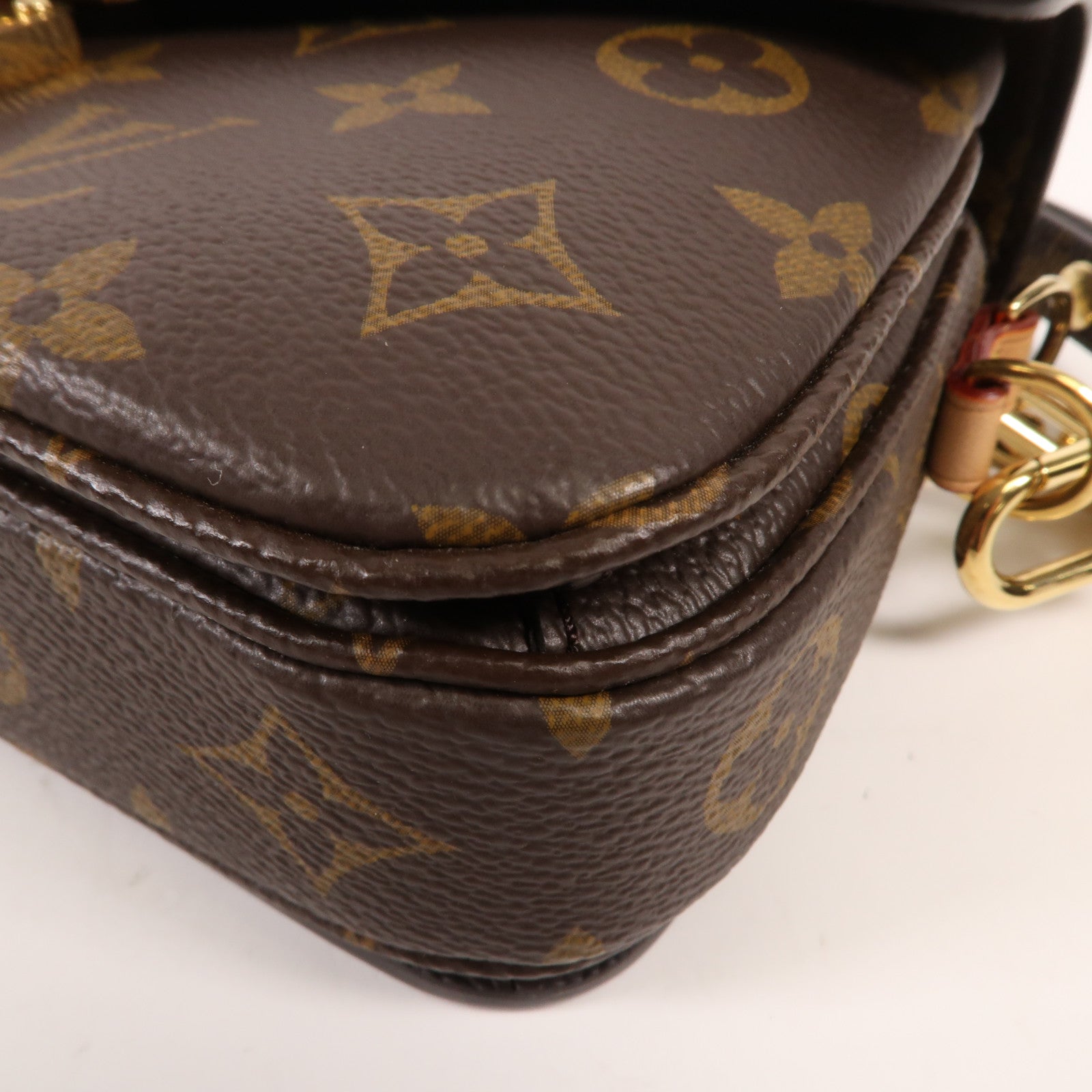 LOUIS VUITTON Monogram Pochette Metis East West金扣手挽肩背兩用袋