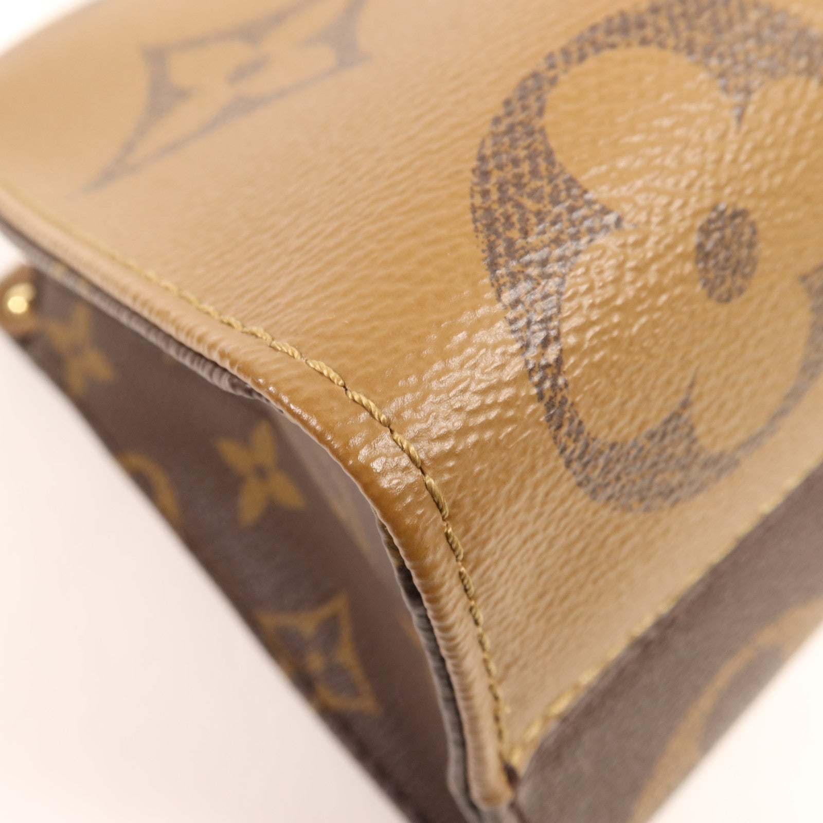 LOUIS VUITTON Monogram Giant Reverse On The Go East West金扣手挽肩背兩用袋