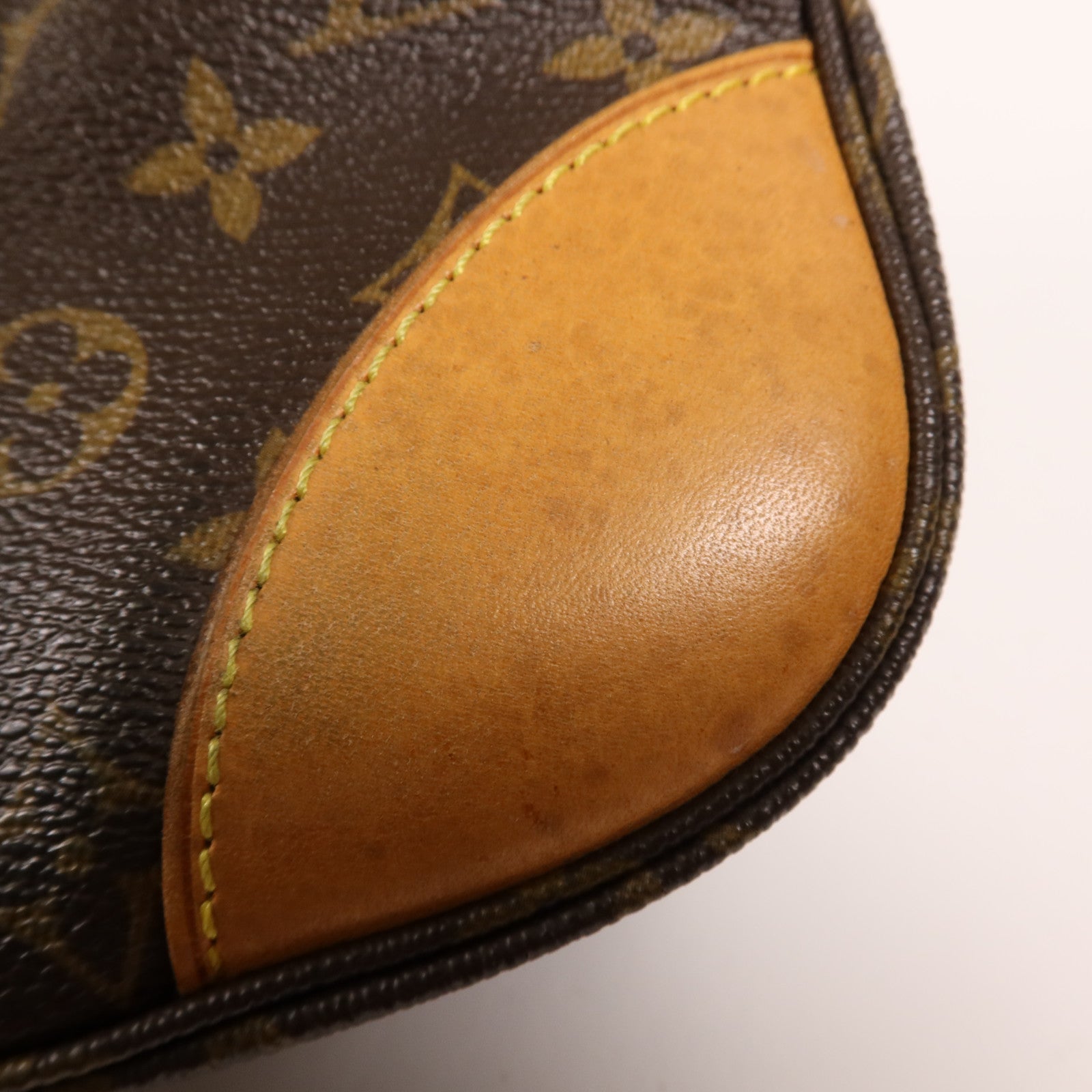 LOUIS VUITTON 【激減優惠】Monogram Boulogne金扣肩背袋