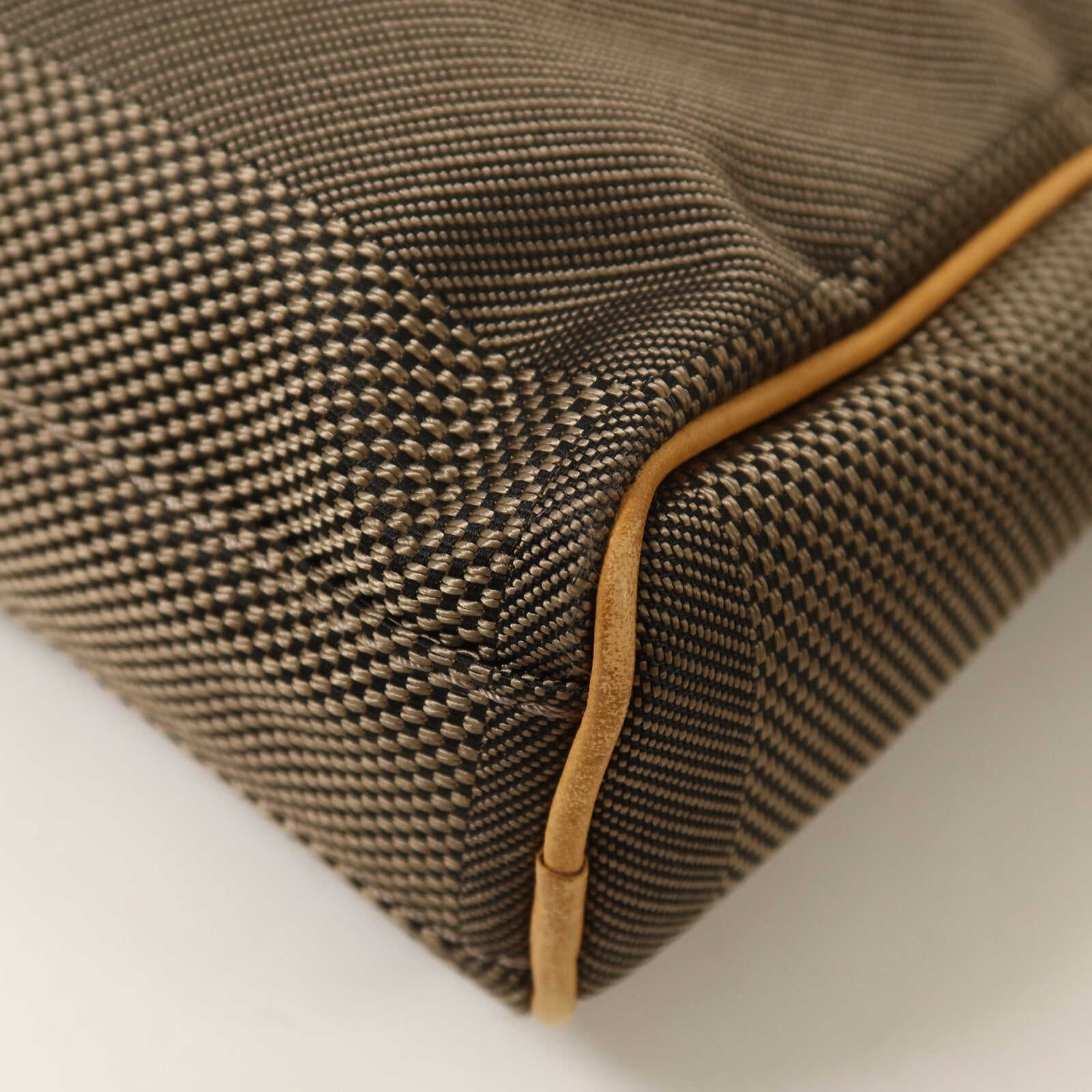 LOUIS VUITTON Damier Geant Citadin NM銀扣肩背袋