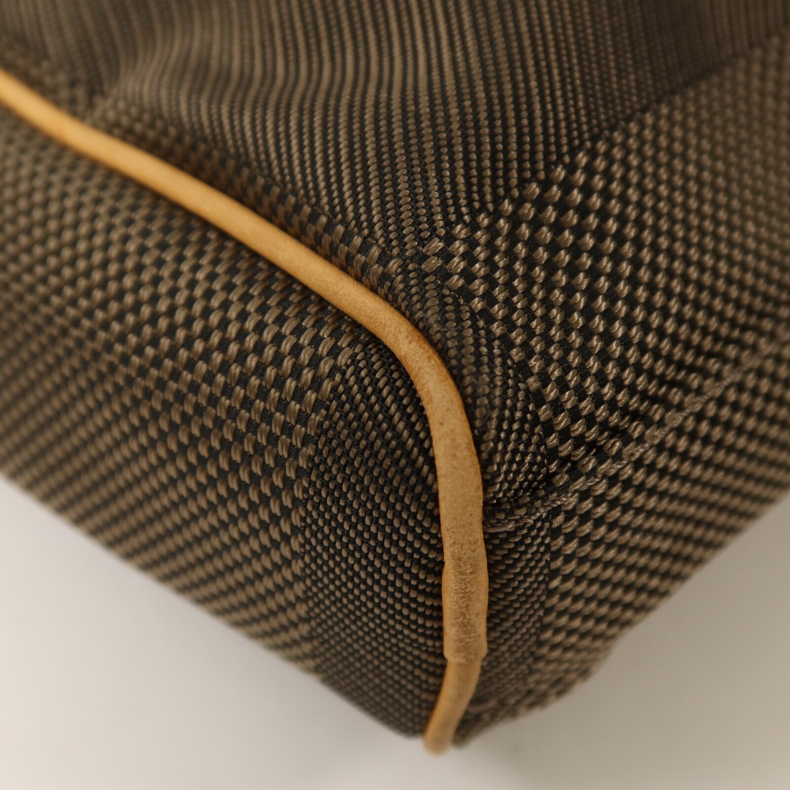 LOUIS VUITTON Damier Geant Citadin NM銀扣肩背袋