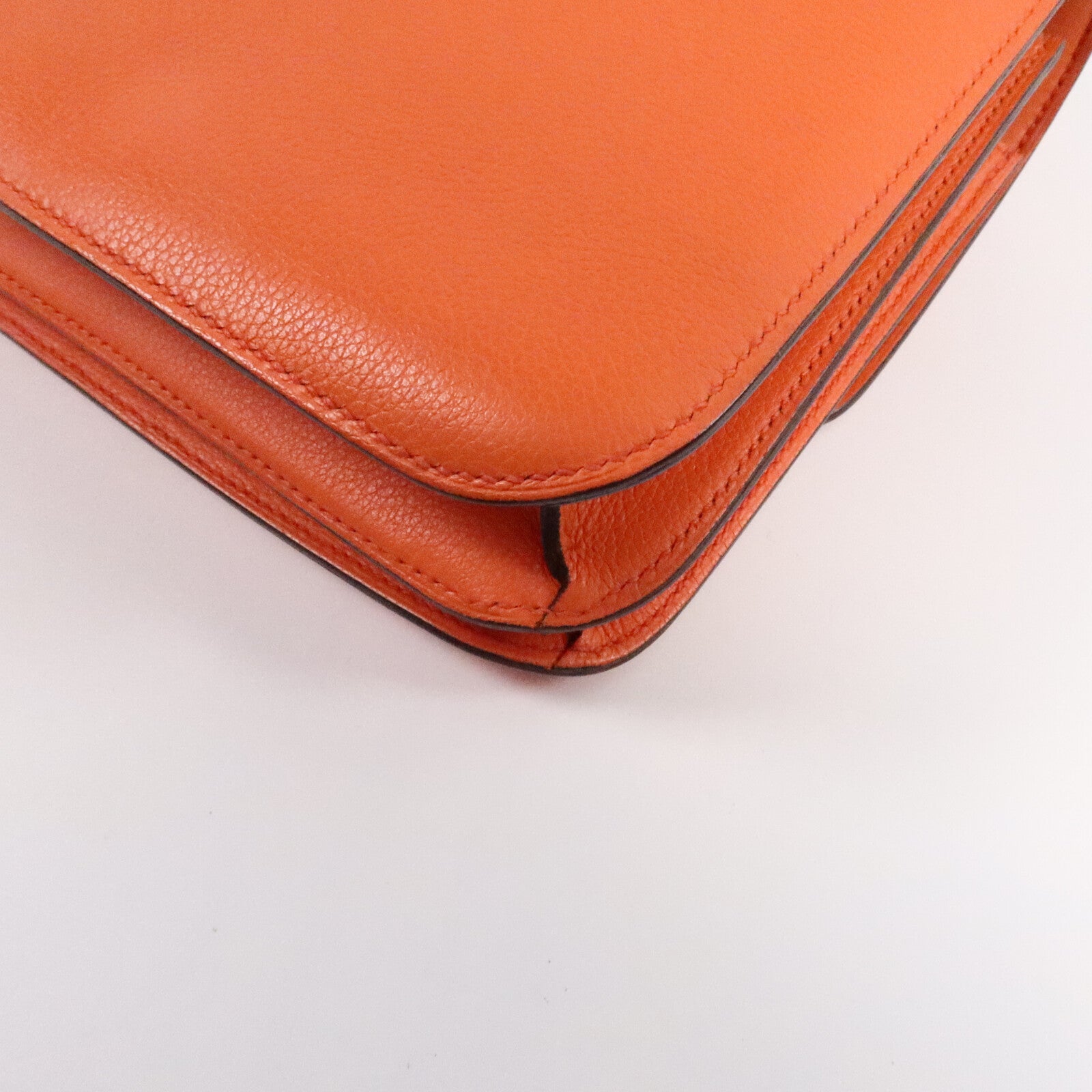HERMES Evercolor皮革Constance 24肩背袋