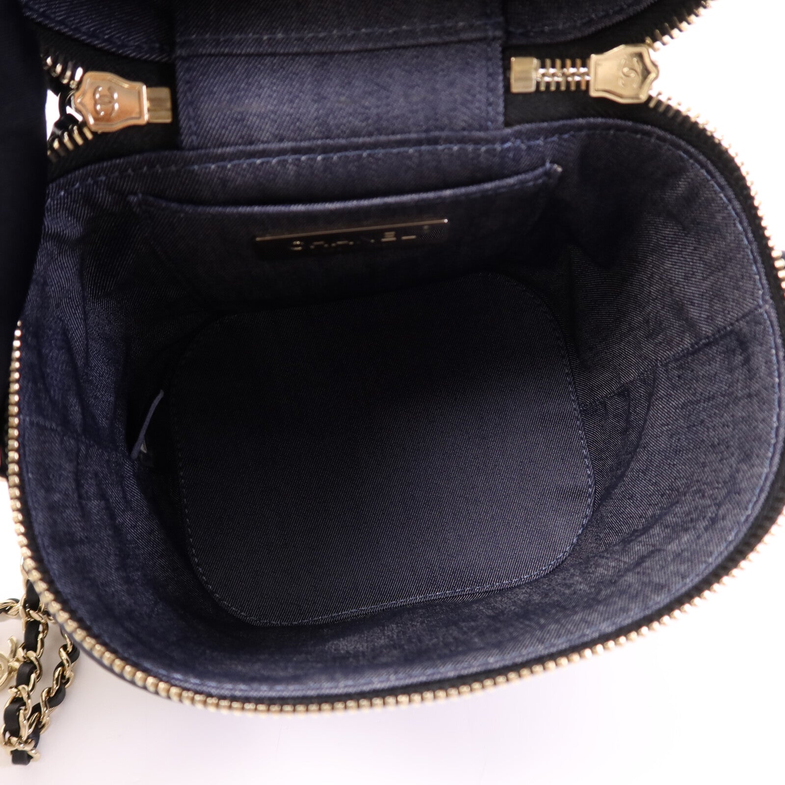 CHANEL 【激減優惠】羊皮皮革Vanity Case金扣鏈帶手挽肩背兩用袋