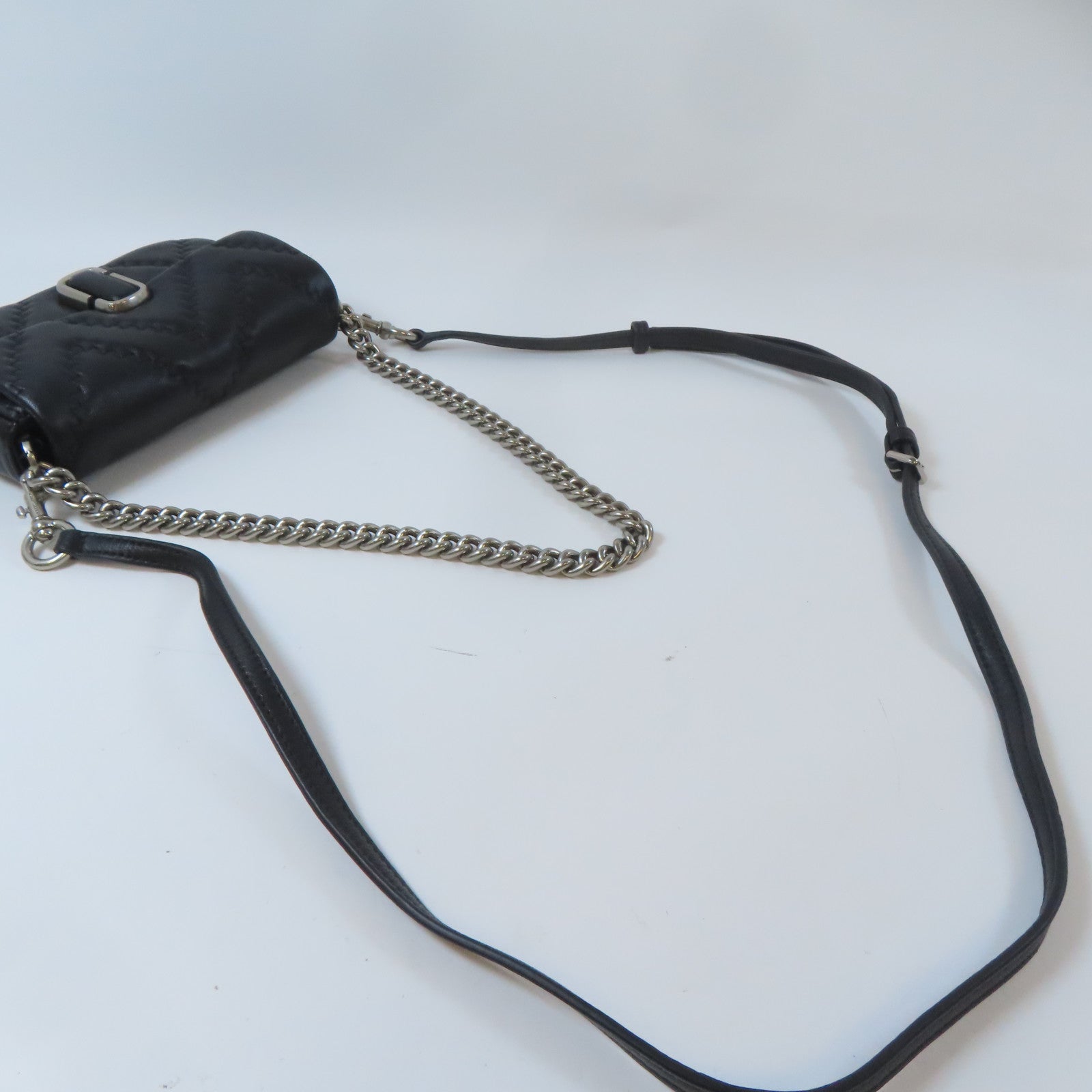 MARC JACOBS 羊皮皮革Shoulder Bag銀扣肩背袋黑色