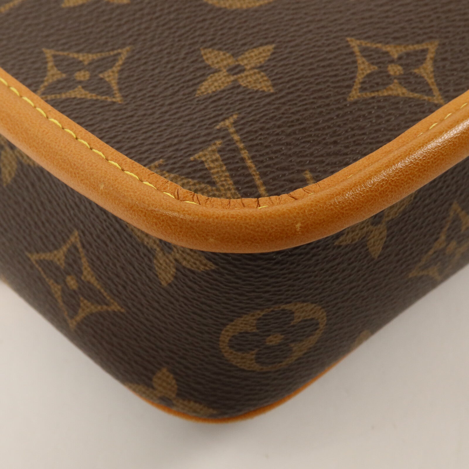 LOUIS VUITTON Monogram Archive Satchel肩背袋