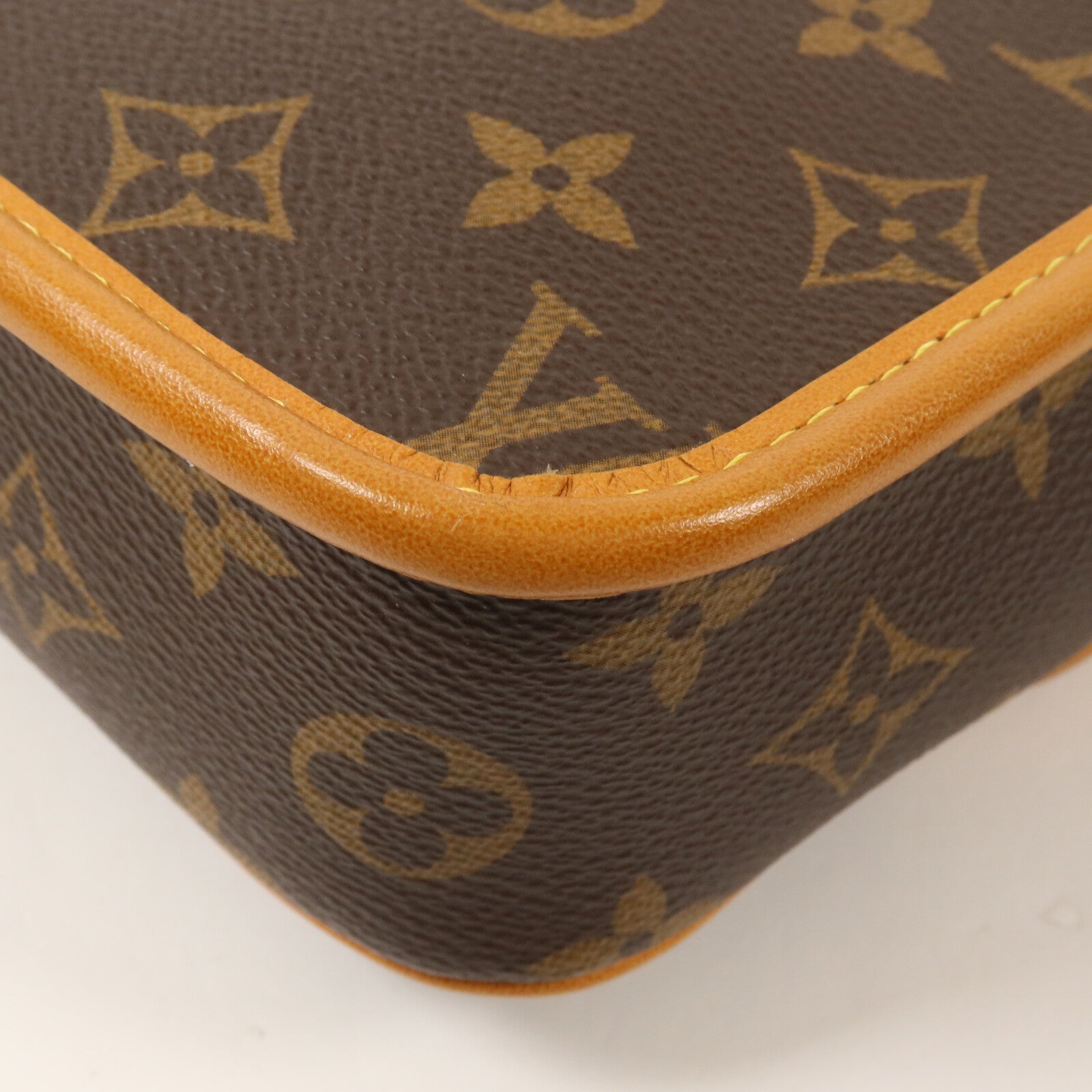 LOUIS VUITTON Monogram Archive Satchel肩背袋