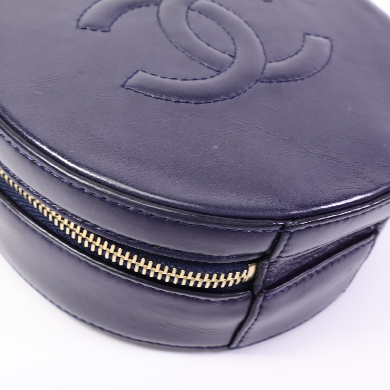 CHANEL 牛皮皮革Round Clutch With Chain肩背袋