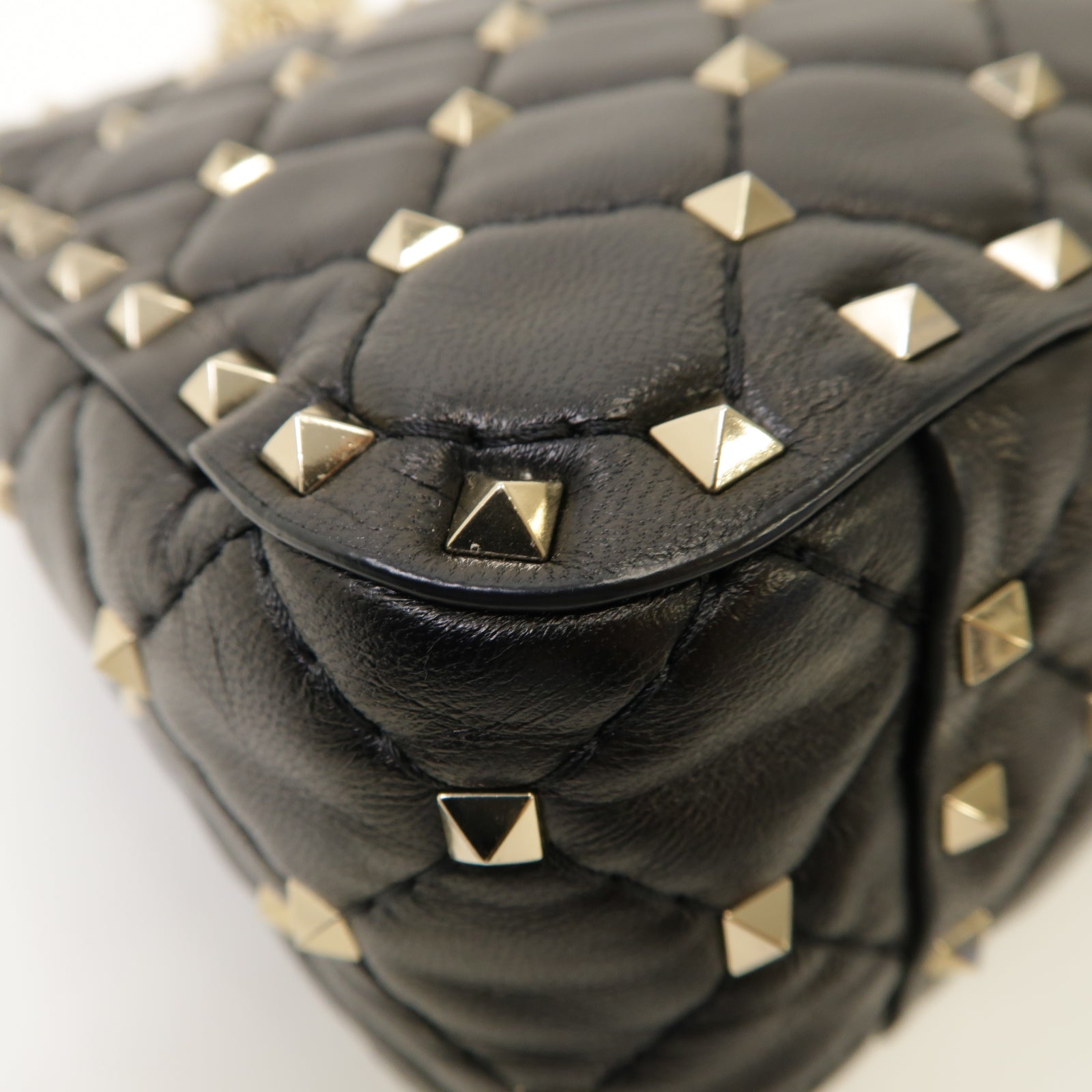 Valentino 牛皮皮革Garavani Rockstud Spike Bag金扣手挽肩背兩用袋黑色
