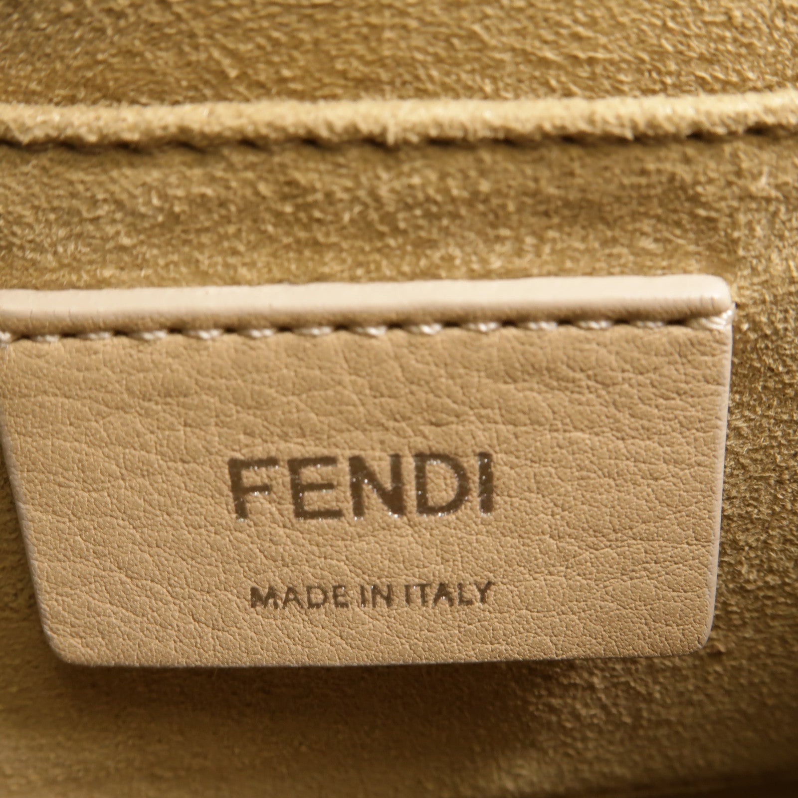 FENDI 牛皮皮革Kan I Small肩背袋
