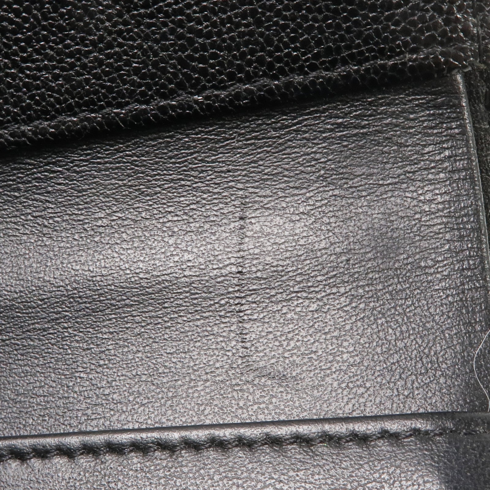 CHANEL 牛皮皮革Boy Trifold Wallet金扣錢包