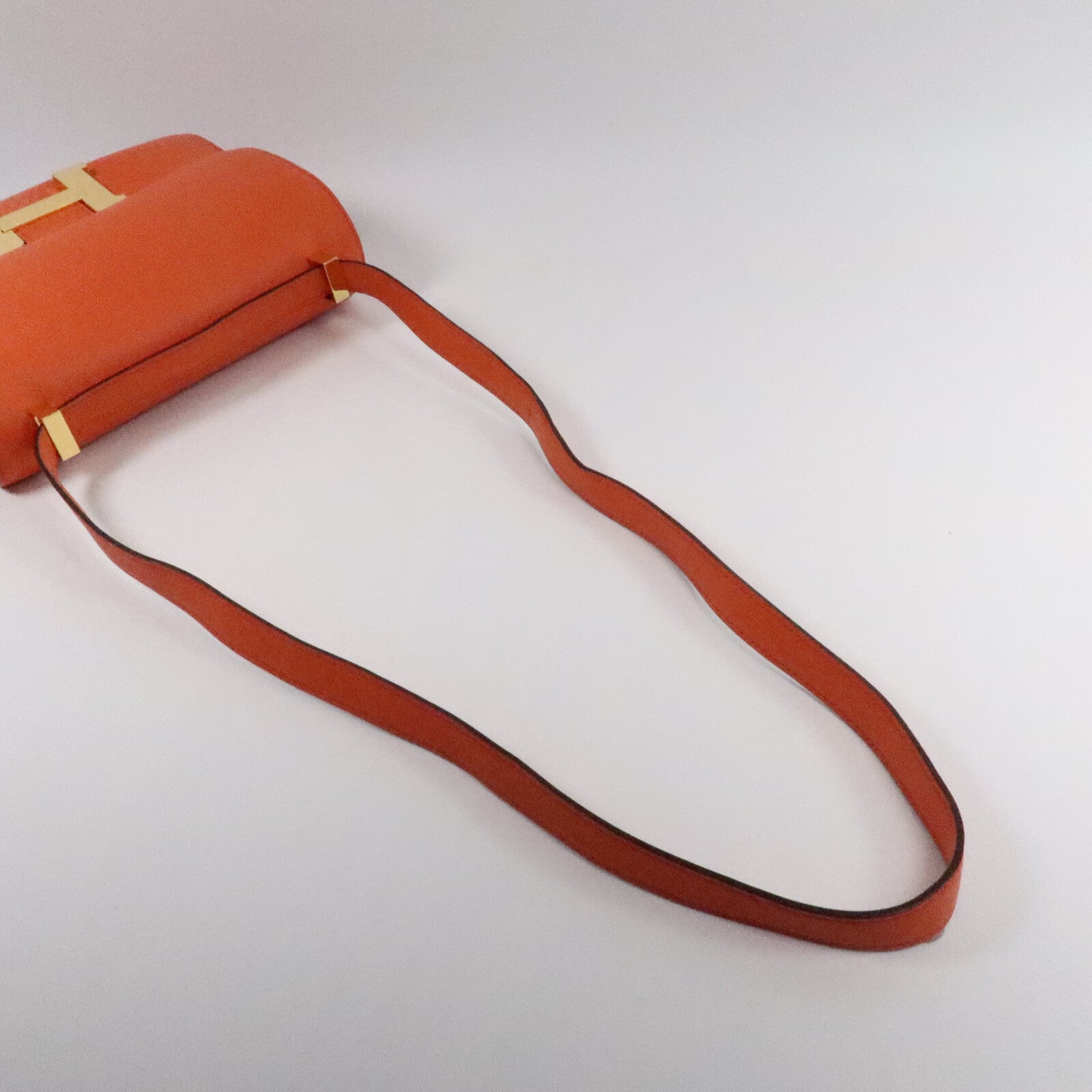 HERMES Evercolor皮革Constance 24肩背袋