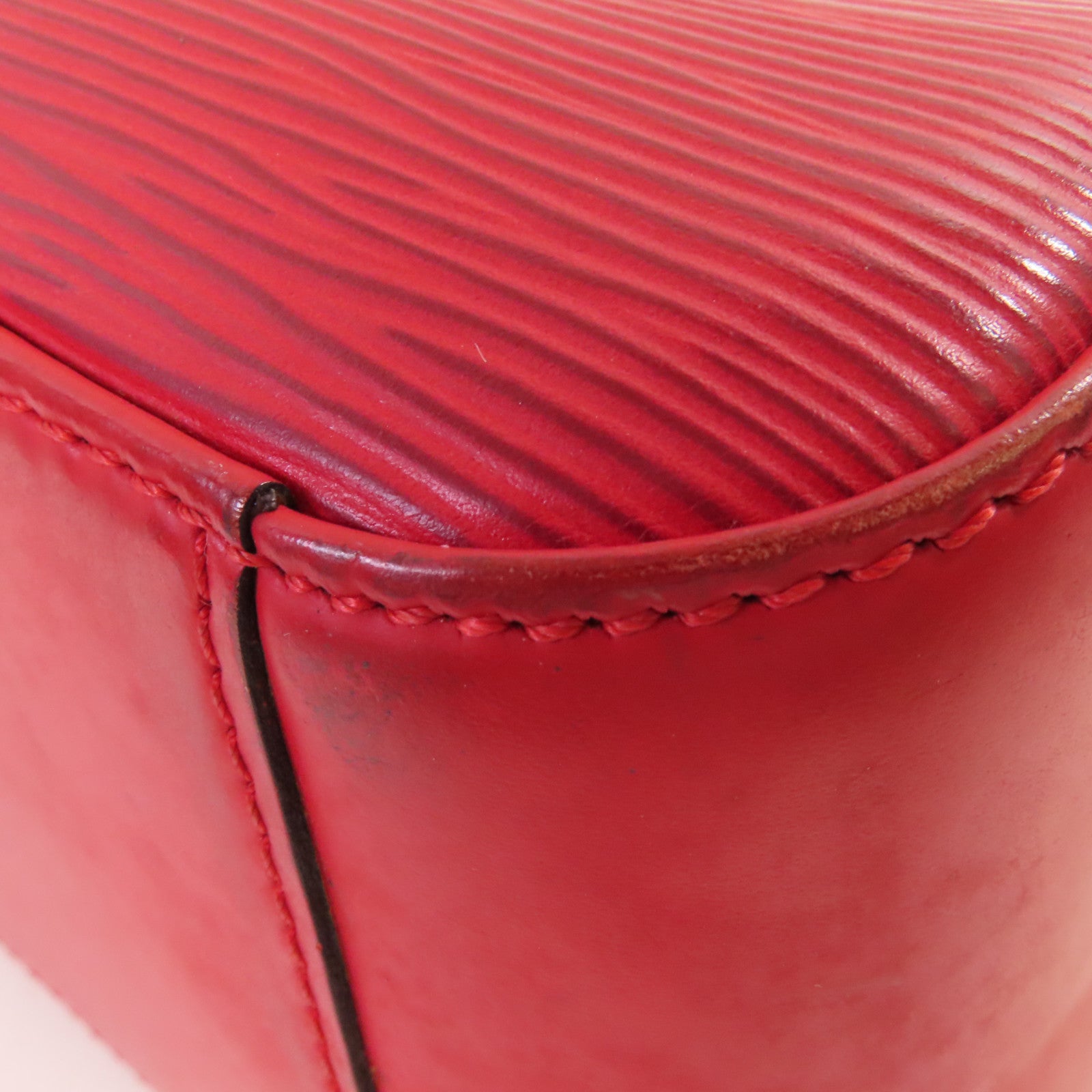 LOUIS VUITTON 【激減優惠】Epi Jasmin Handbag金扣手挽袋紅色
