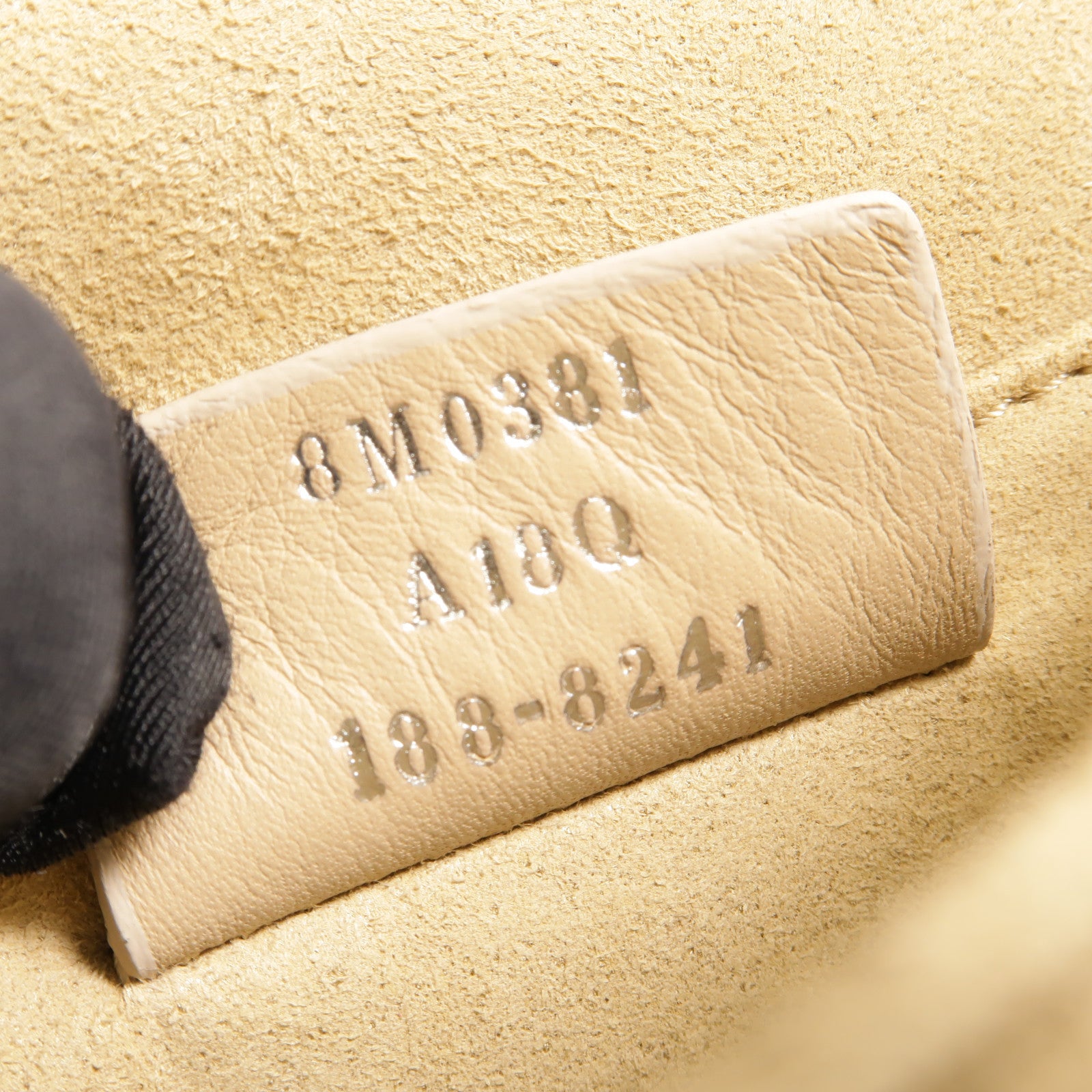 FENDI 牛皮皮革Kan I Small肩背袋